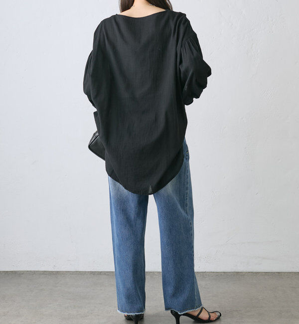  「【WEB限定】コットンガーゼ袖シャーリングプルオーバー」|シャツ・ブラウス|