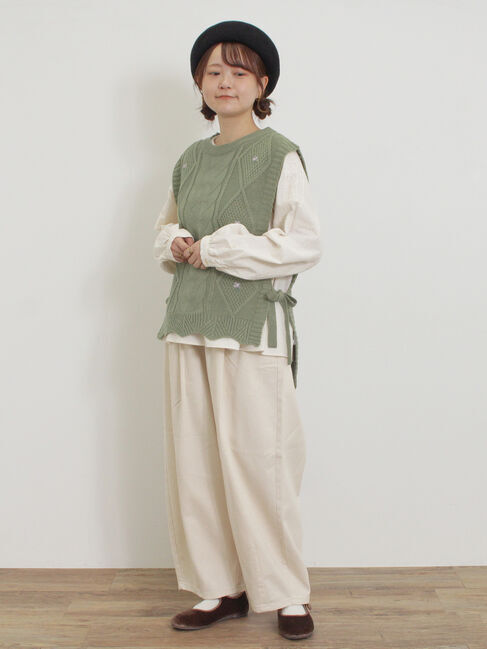 Samansa Mos2「花刺繍脇リボンベスト」|ダウンベスト・ベスト|