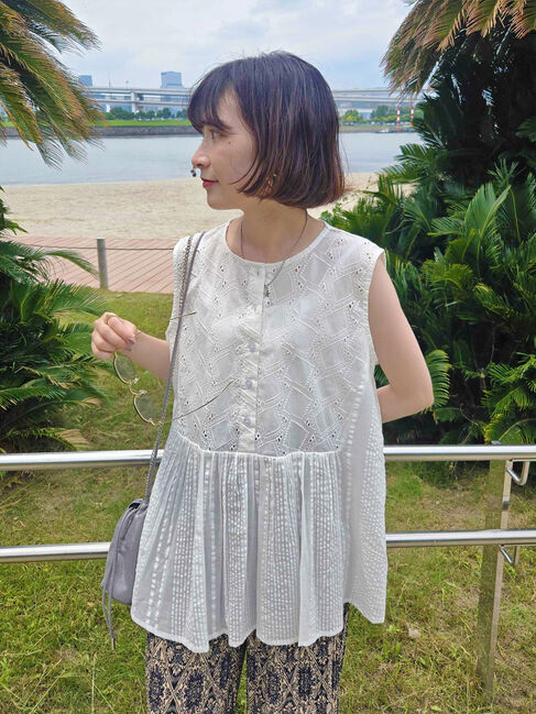 Samansa Mos2 blue「【Made in India】ノースリーブレースブラウス」|シャツ・ブラウス|オフホワイト