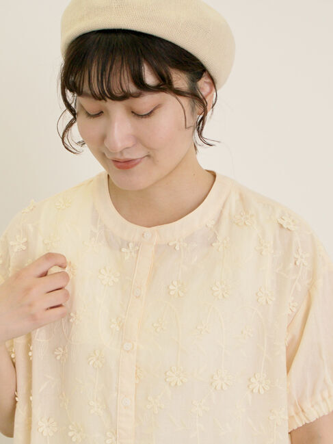 Samansa Mos2「3D刺繍バンドカラーブラウス」|シャツ・ブラウス|