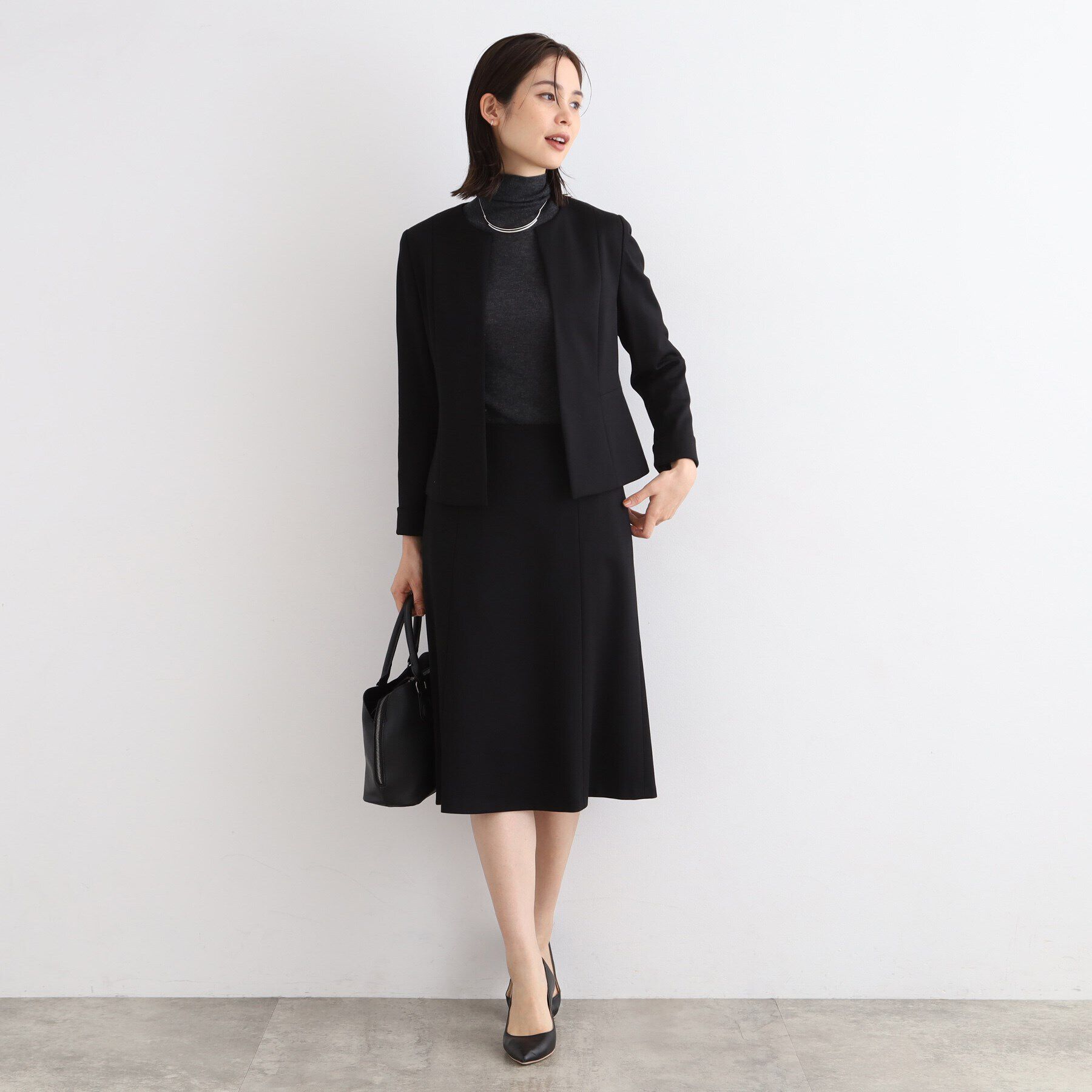 INDIVI「【定番スーツ／ジャージ素材】セミフレアスカート」|スーツ|