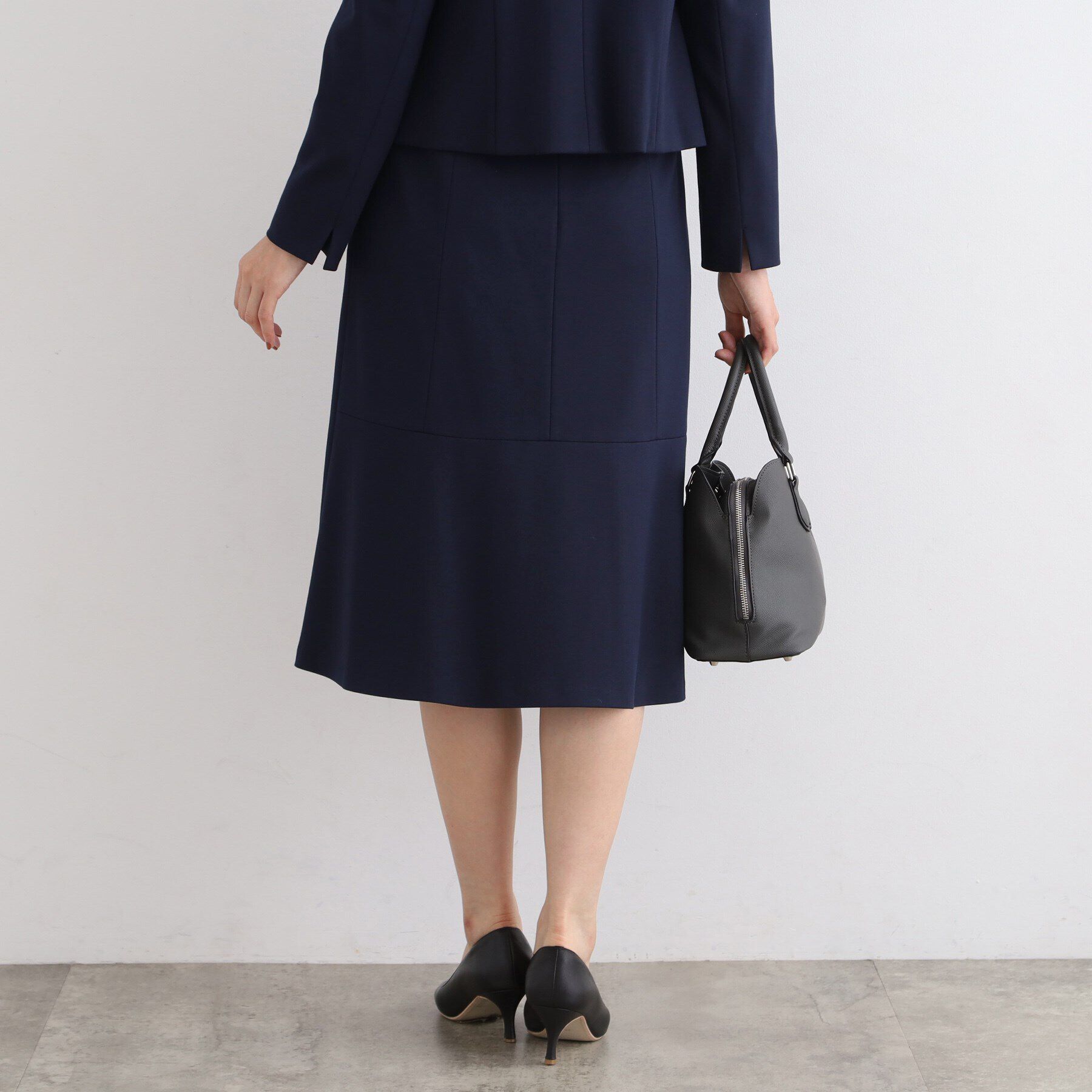 INDIVI「【定番スーツ／ジャージ素材】セミフレアスカート」|スーツ|