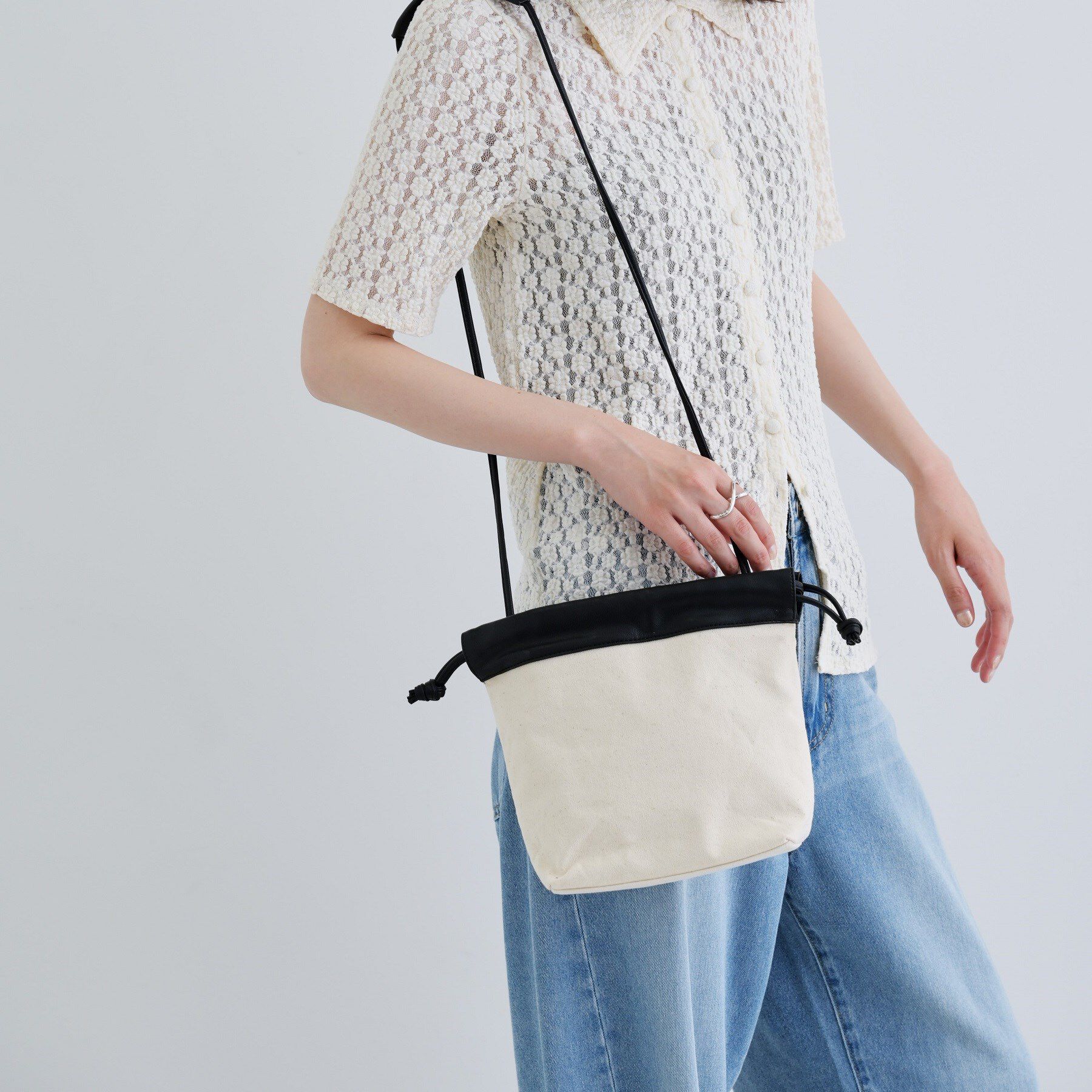 GALLEST「キャンバス巾着ショルダー」|ショルダー・メッセンジャー|