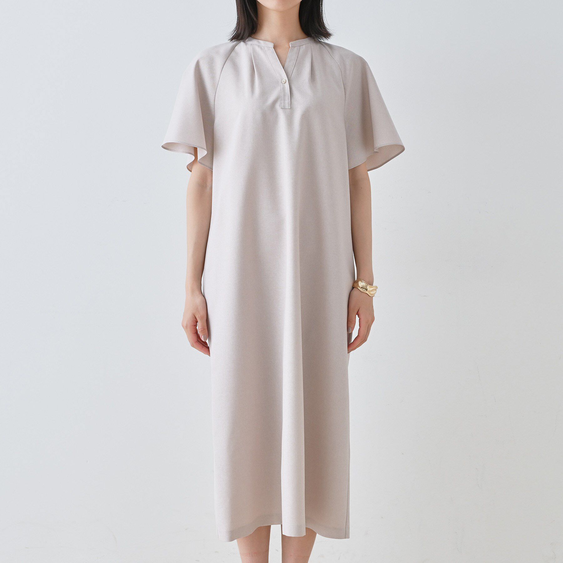 INDIVI「【しわになりにくい】麻調ストレートラインワンピース」|ワンピース|