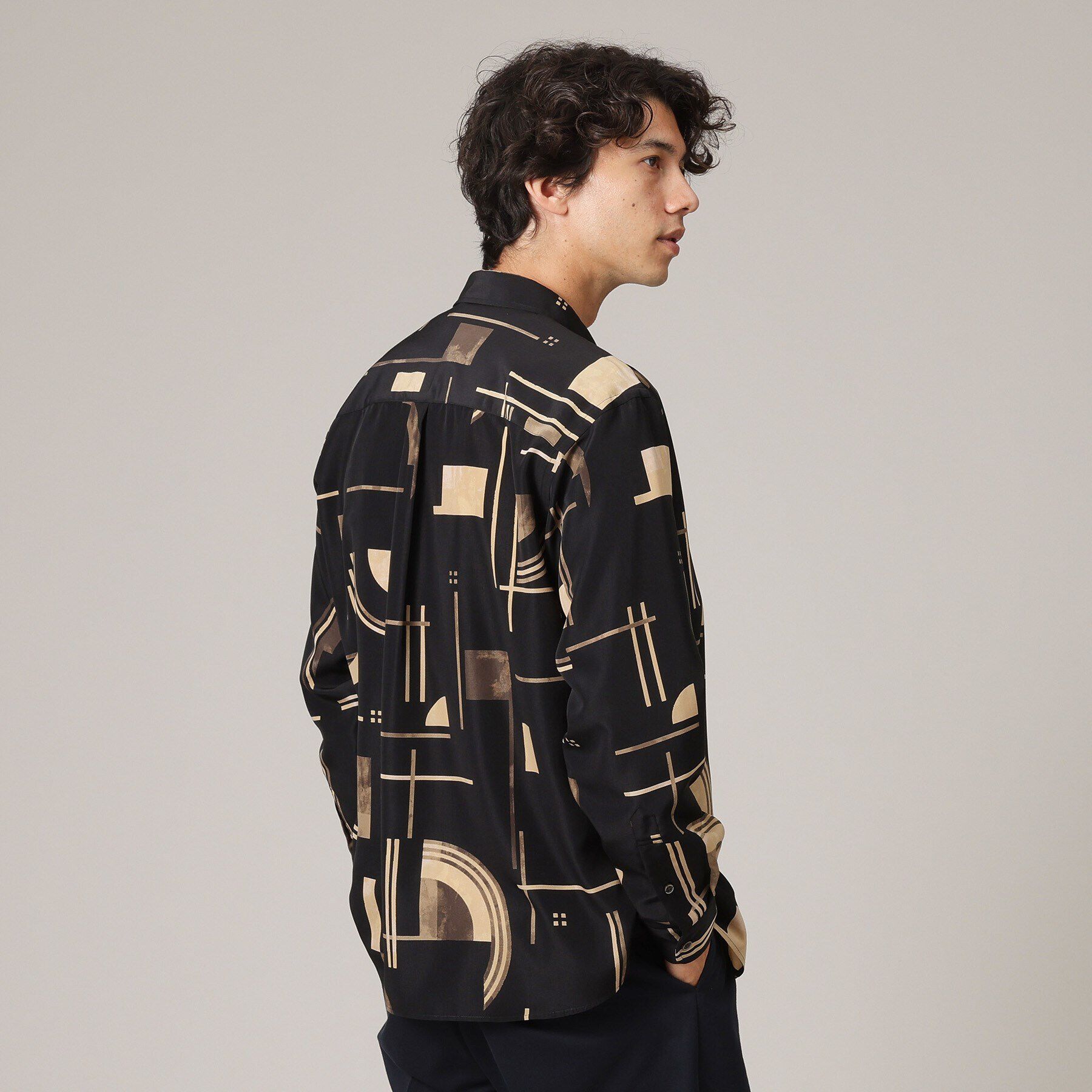 TAKEO KIKUCHI「アールデコ調アーカイブDM総柄シャツ」|シャツ・ブラウス|