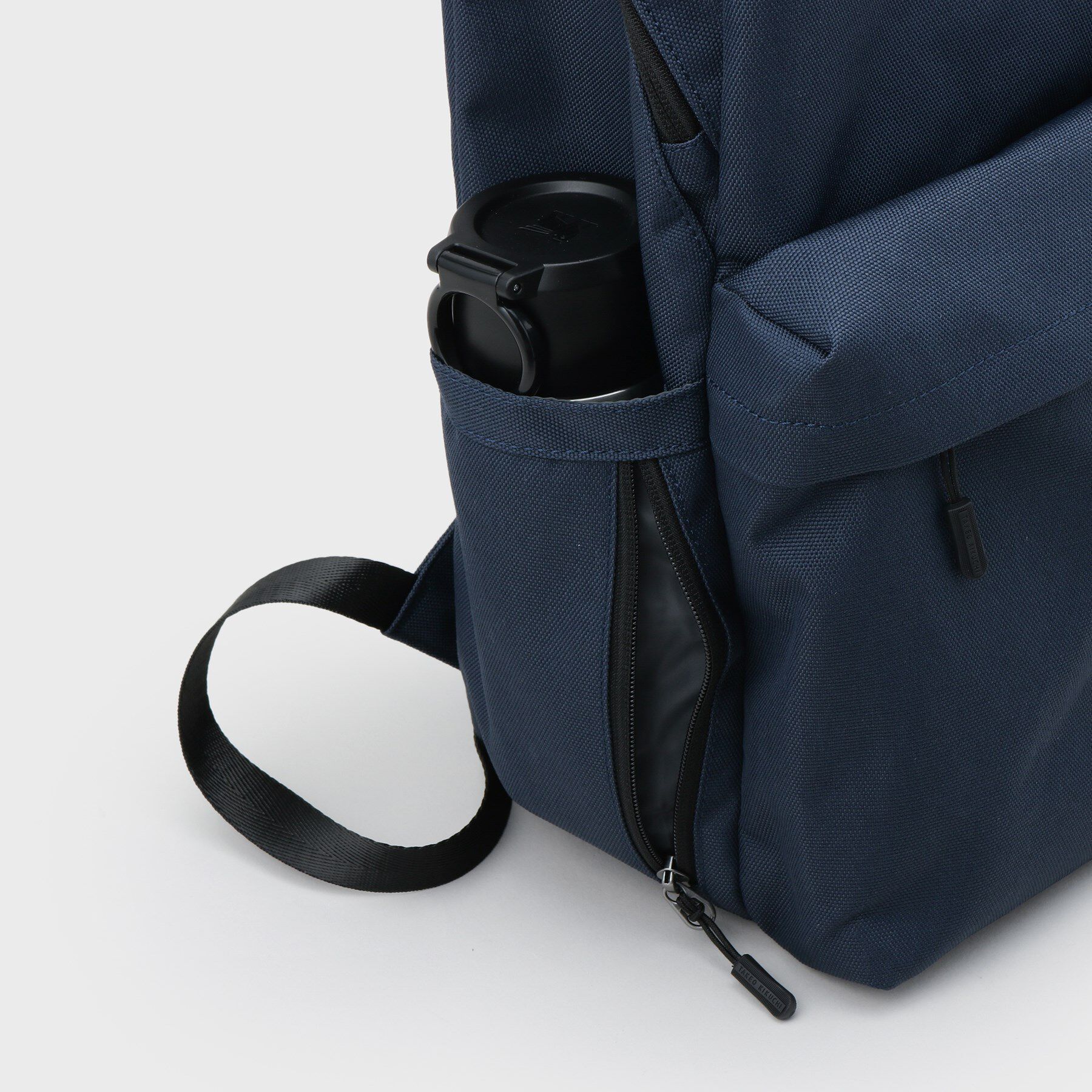 TAKEO KIKUCHI「【ONOFF/OFF対応】ワイマール ザックパック」|リュック|