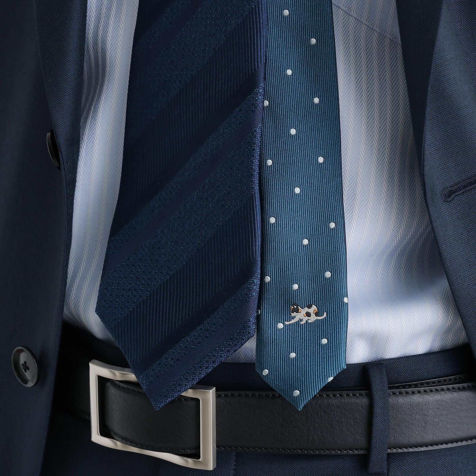 TAKEO KIKUCHI「【スマホスタンド機能付きパスケース】プレイフルチェンジネクタイBOX」|ネクタイ・蝶ネクタイ|