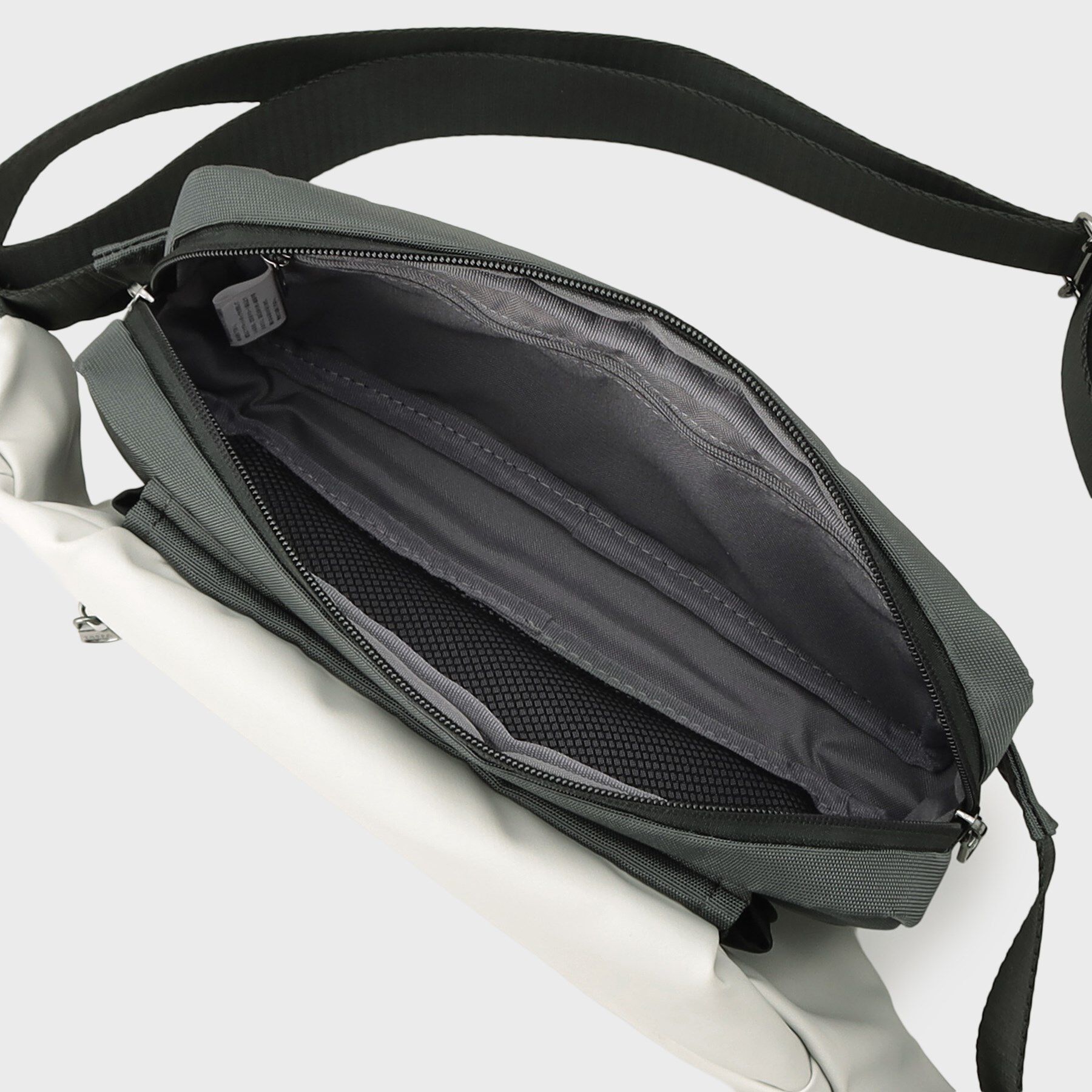 TAKEO KIKUCHI「STORAGEポケットスリングショルダーバッグ」|その他|