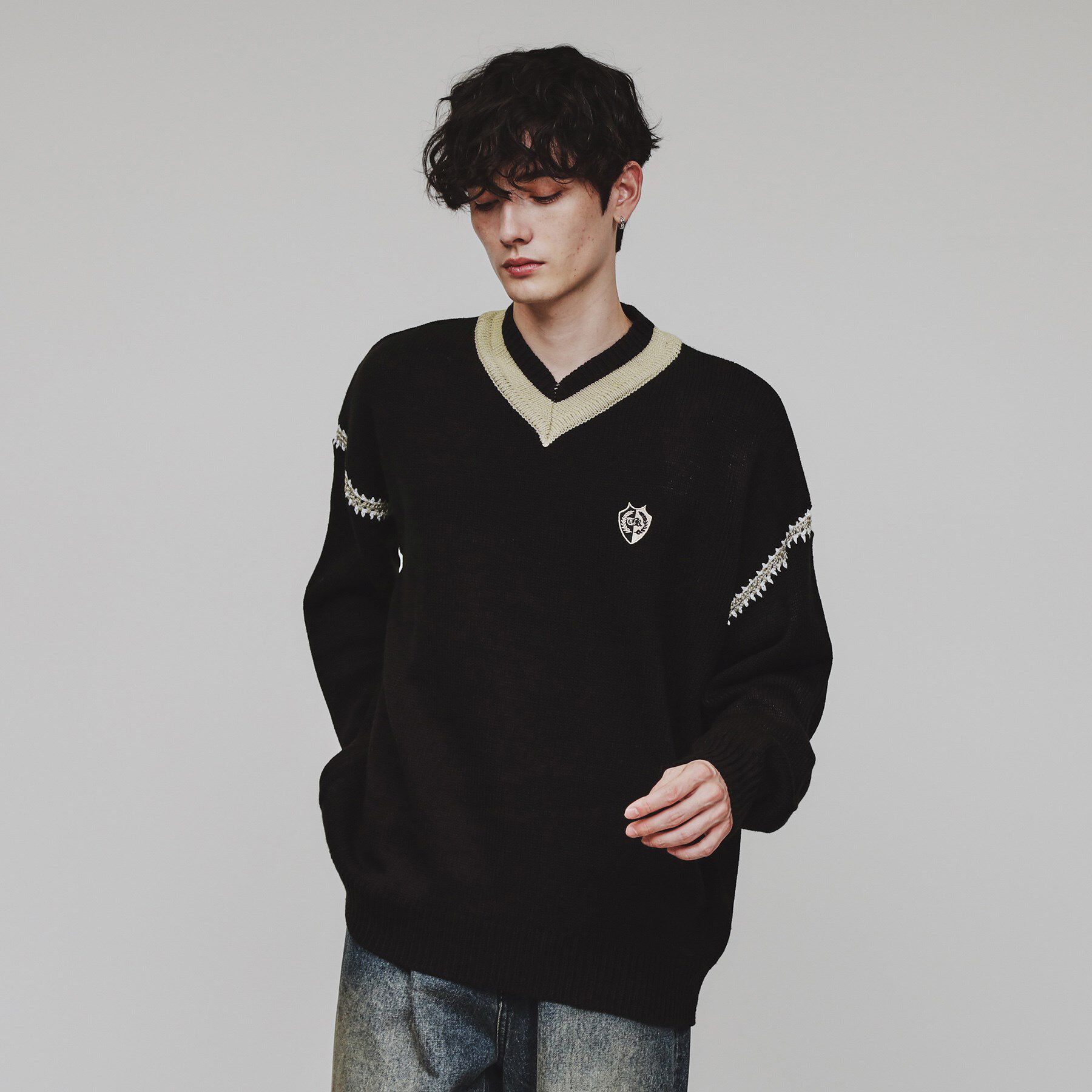 tk.TAKEO KIKUCHI「チルデンハンドステッチニット」|ニット・セーター|ブラック(019)