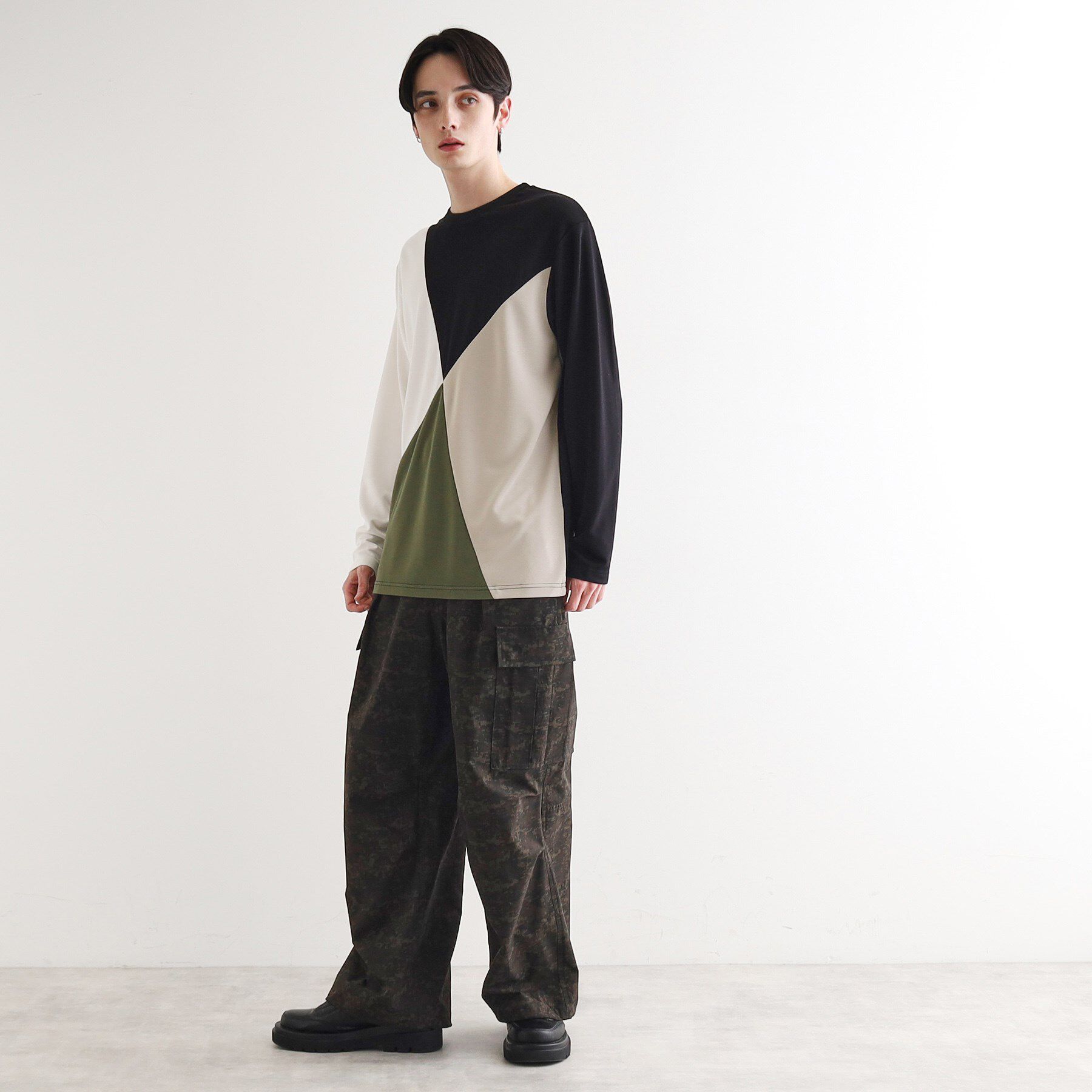 tk.TAKEO KIKUCHI「【UV／接触冷感】ナナメ切替アソートロンT」|Tシャツ・カットソー|