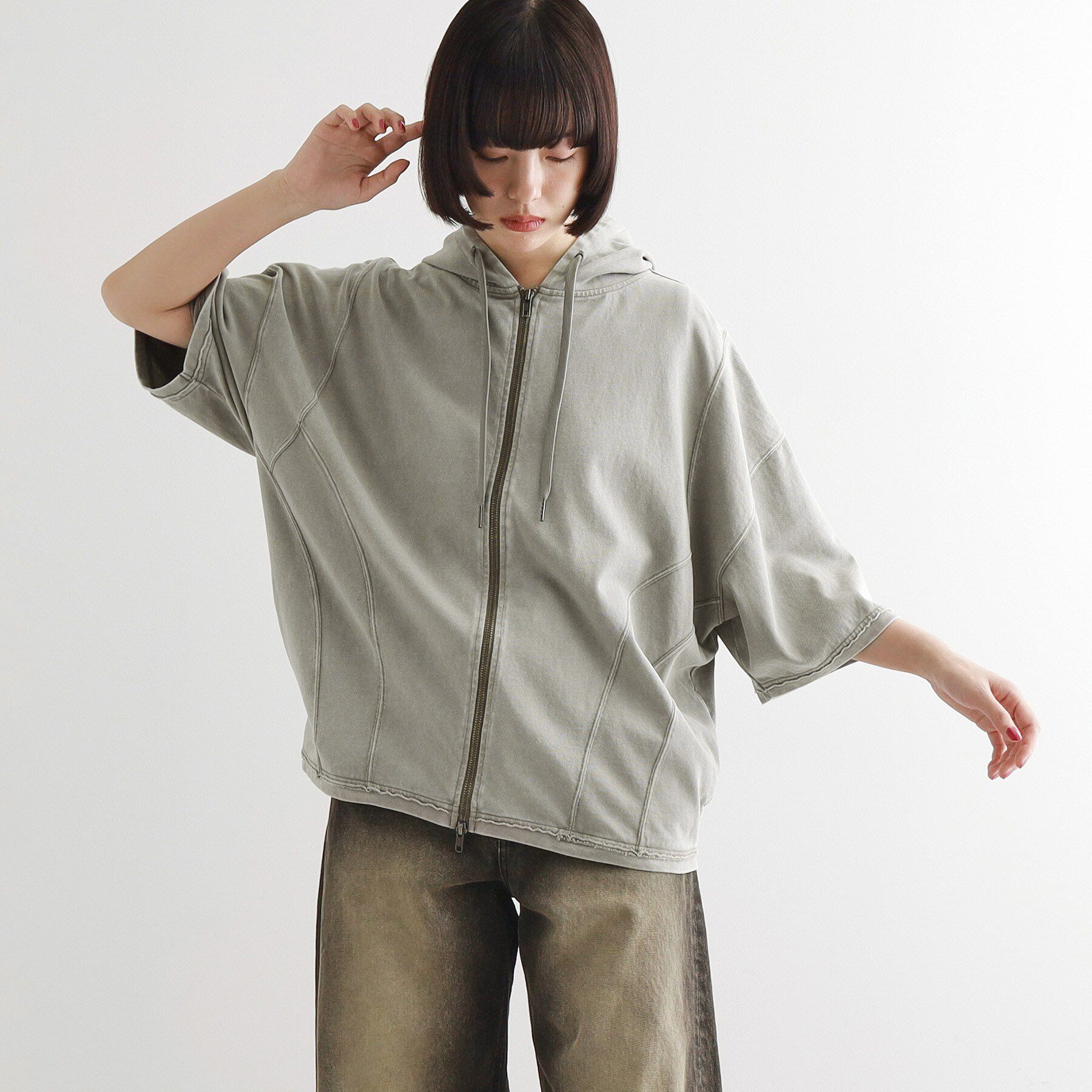 tk.TAKEO KIKUCHI「ヴィンテージライククロップドパーカ」|パーカー|オリーブグリーン(0