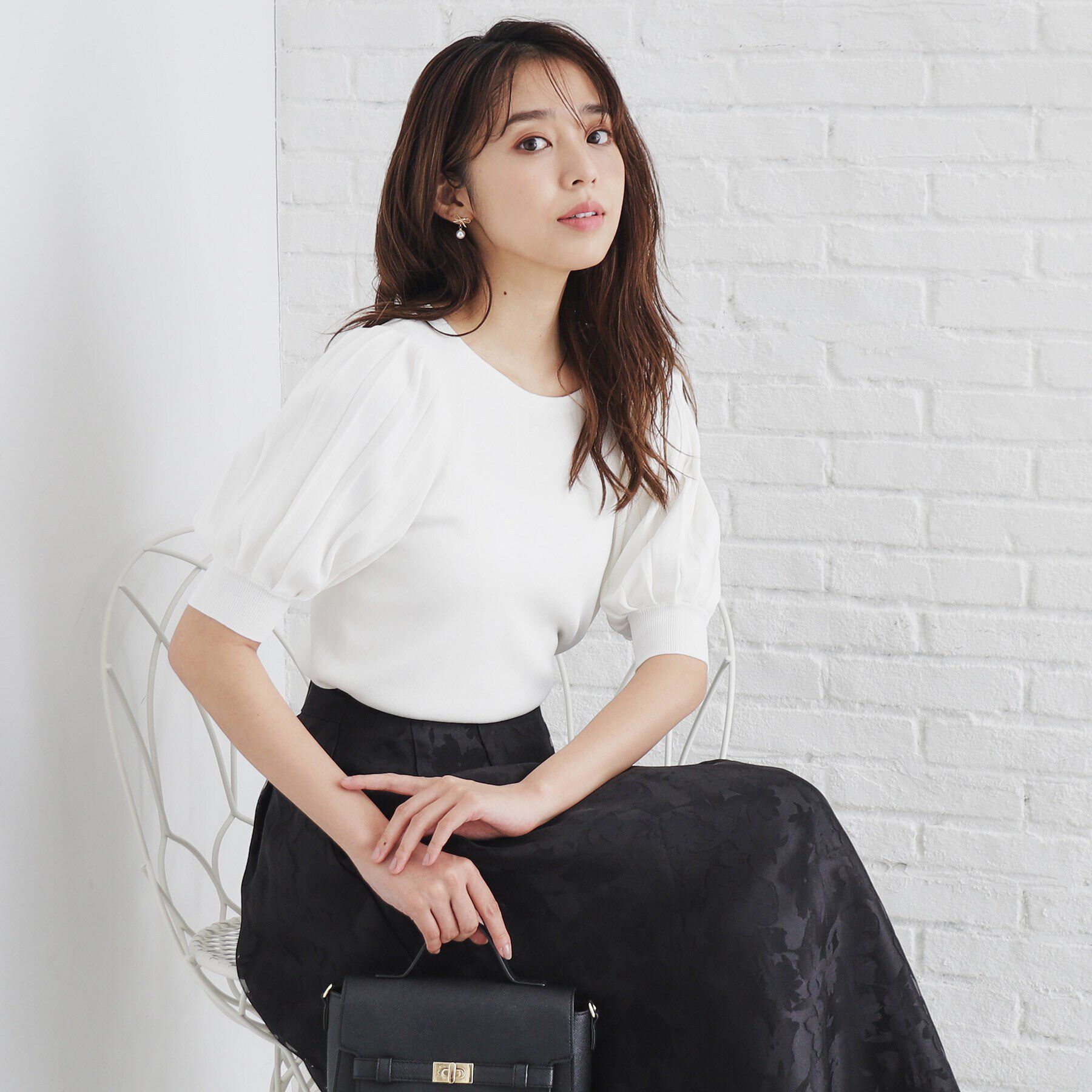 index「《S-LLsize/6color》ドライタッチ プリーツスリーブニット【洗濯機洗い可/抗ピル/接触冷」|ニット・セーター|オフホワイト(803