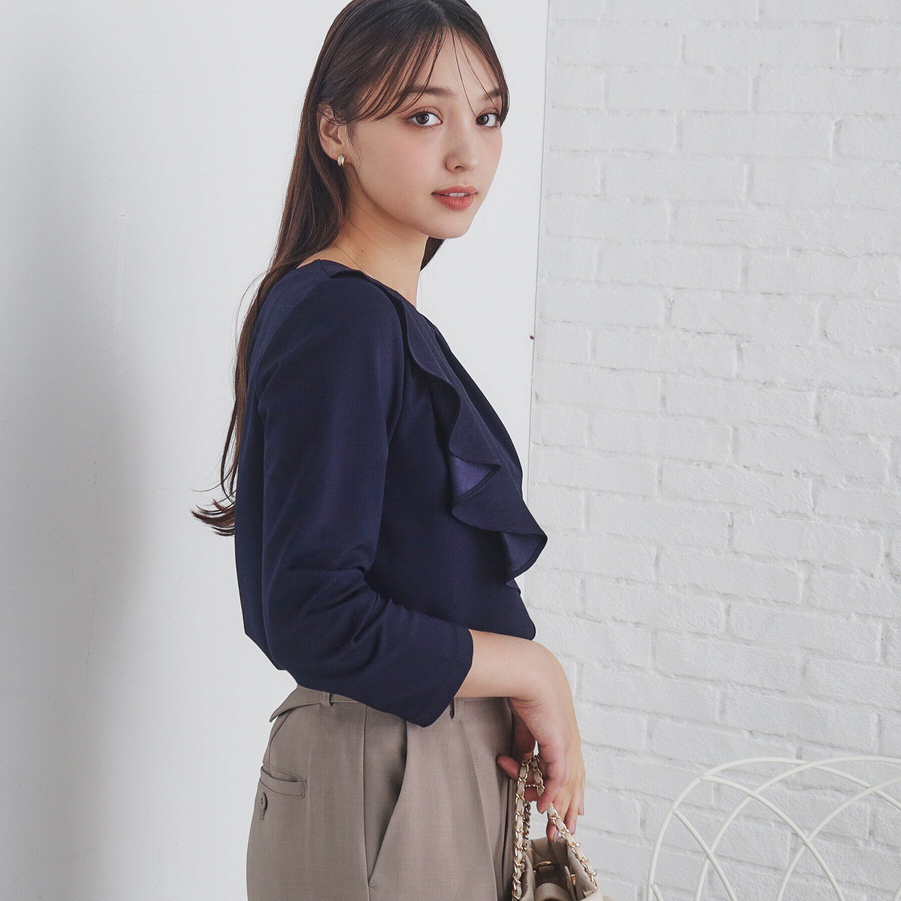 index「ストレッチポンチアシメフリルトップス【洗濯機可】」|Tシャツ・カットソー|