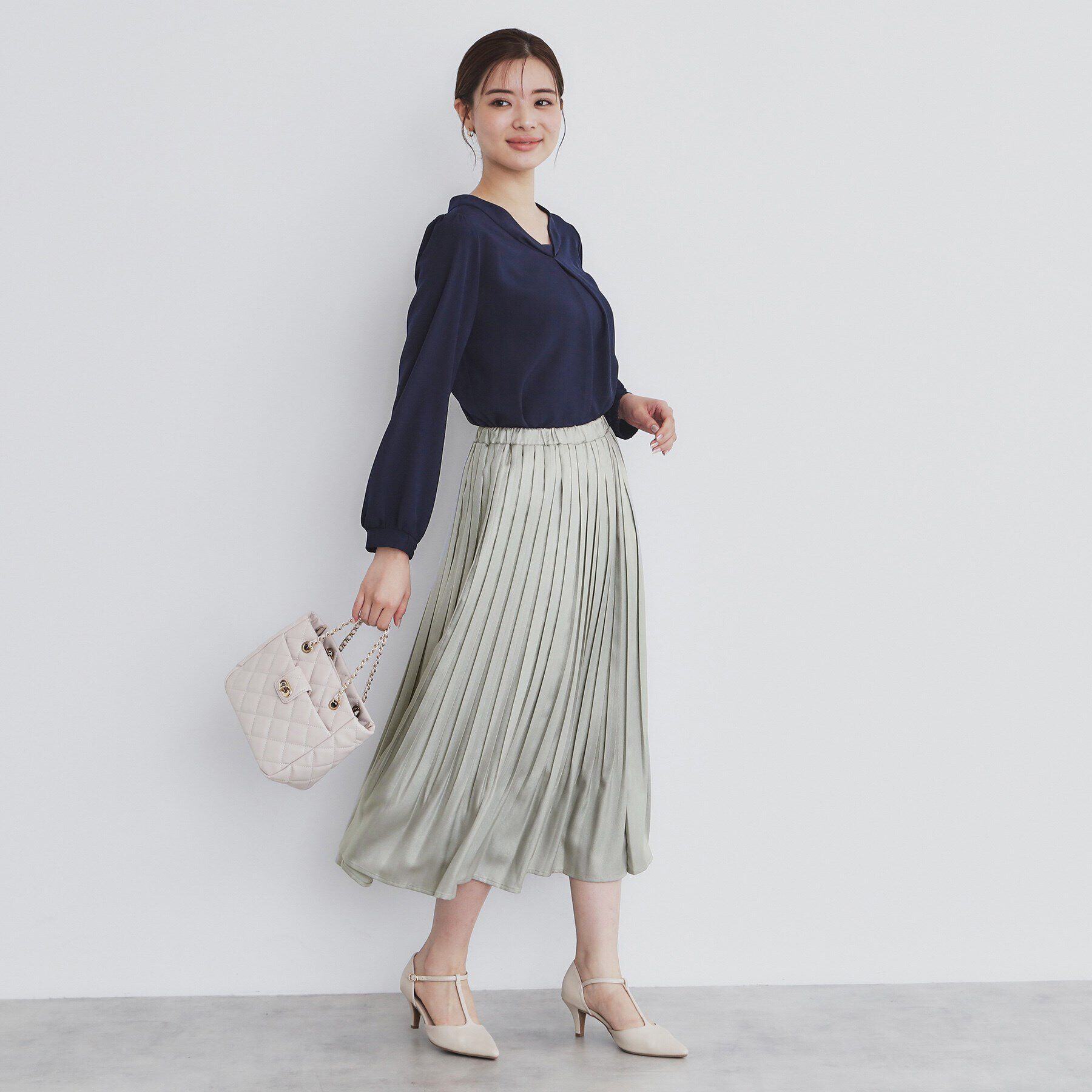 index「シャイニーサテンプリーツスカート【洗濯機洗い可/防シワ】」|スカート|