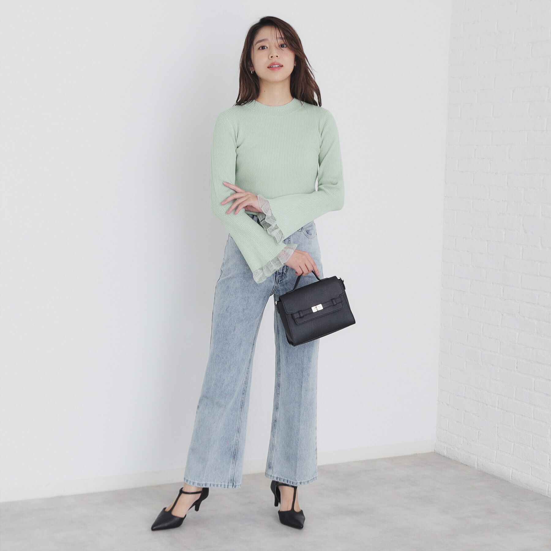 index「ハイネックラメフレアスリーブレースニット【洗濯機洗い可】」|ニット・セーター|