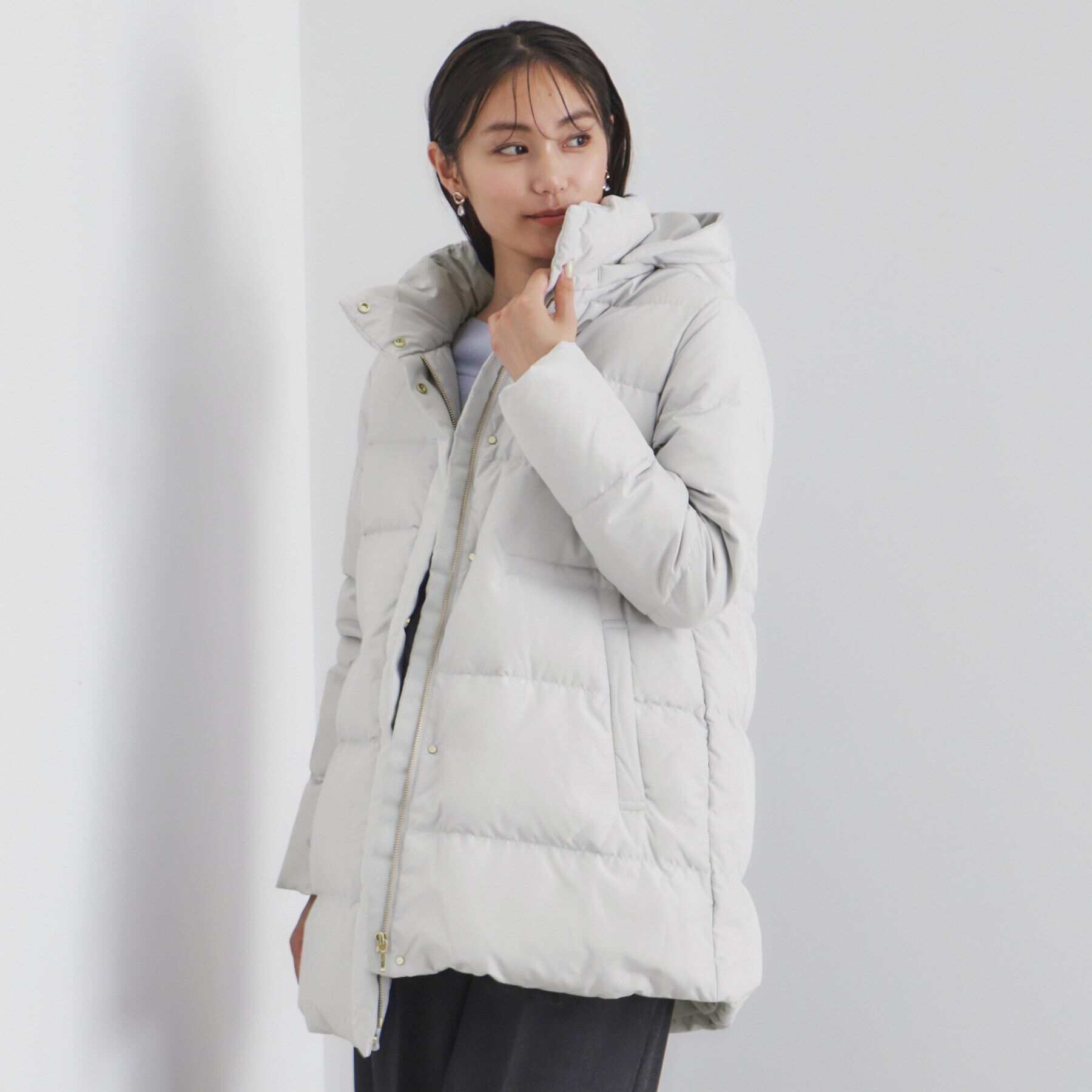 index「《XS-LLsize》河田ダウン ドロストミドルコート【洗濯機洗い可/撥水/静電気防止裏地】」|ダウン|ライトグレー(811