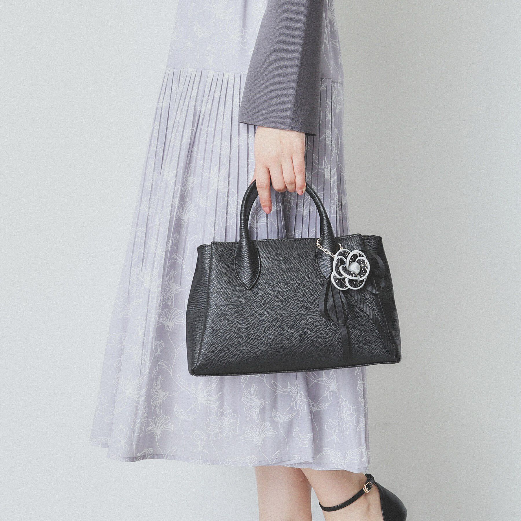 index「【2WAY】フラワーチャーム付きショルダー取外し可バッグ」|ショルダー・メッセンジャー|