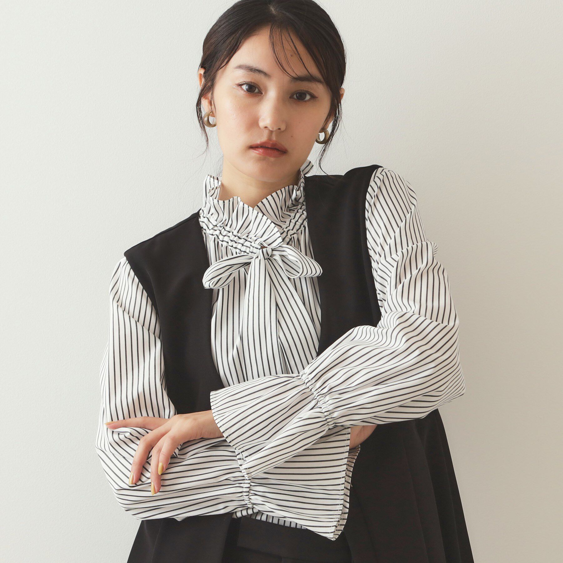 OPAQUE.CLIP「ボウタイフリルブラウス【洗濯機洗い可】」|シャツ・ブラウス|