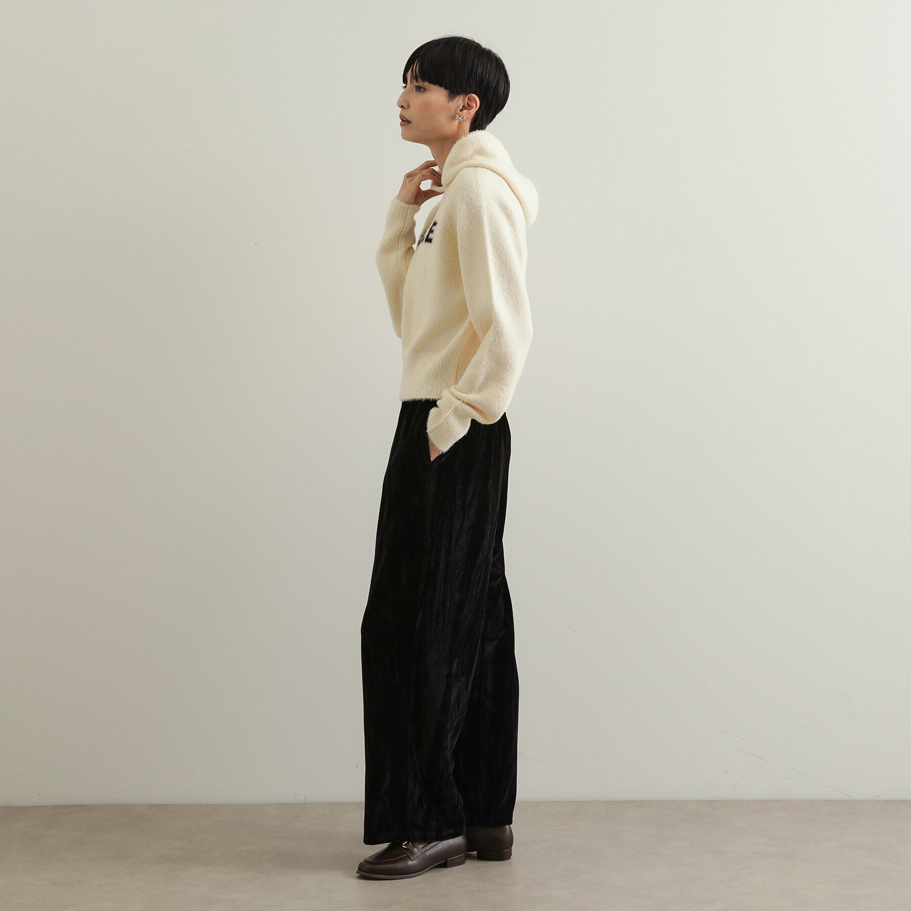 OPAQUE.CLIP「クラッシュベロア イージーワイドパンツ【洗濯機洗い可】」|その他|