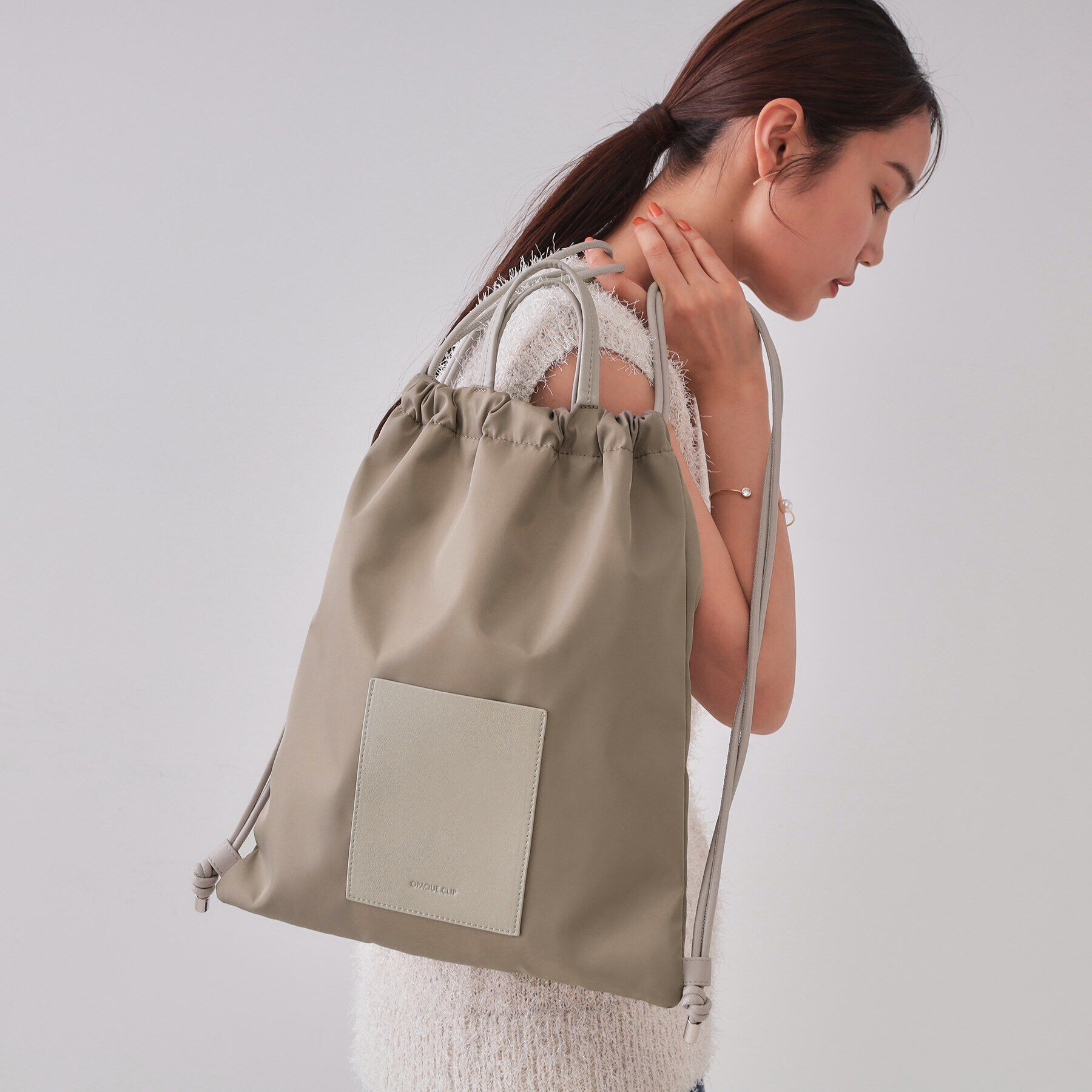 OPAQUE.CLIP「【A4サイズ対応】フロントポケットデザインナップザック」|リュック|