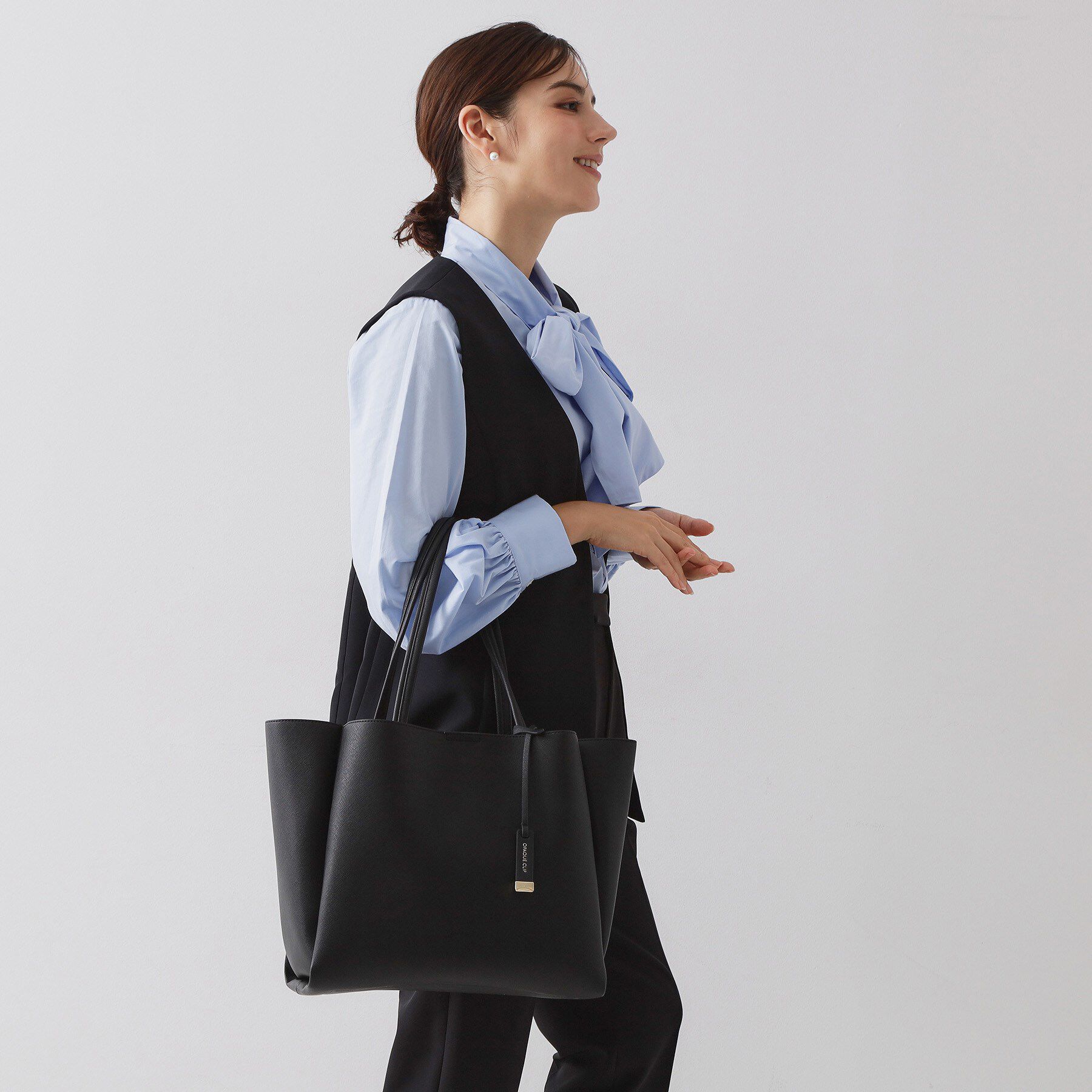 OPAQUE.CLIP「【軽量／A4サイズ対応】サフィアーノ調3層トートバッグ」|トートバッグ|