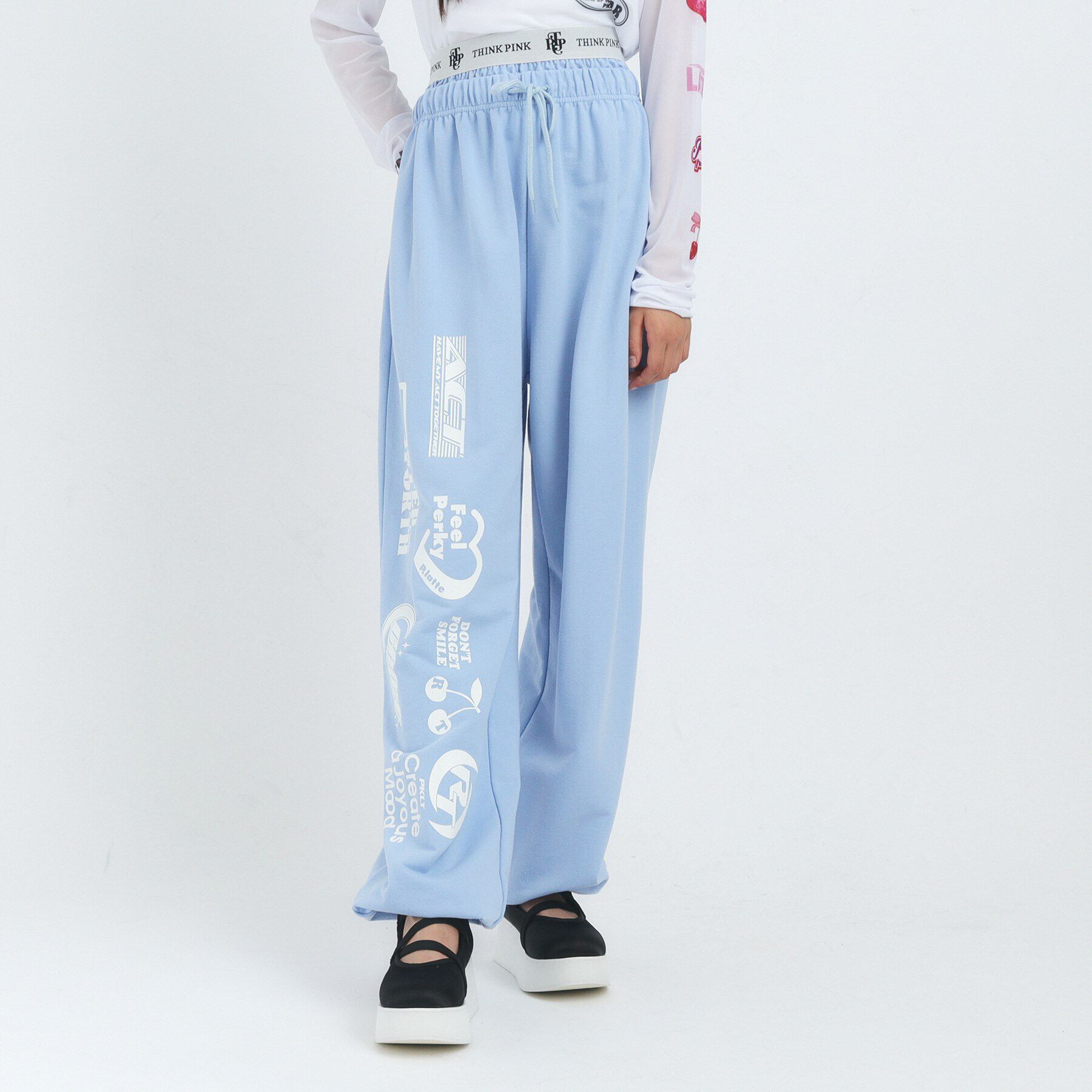 PINK-latte「【るーつくコラボ/ニコラ9月号掲載】ロゴゴムレイヤード裏毛パンツ」|その他|ﾌﾞﾙｰ(091)