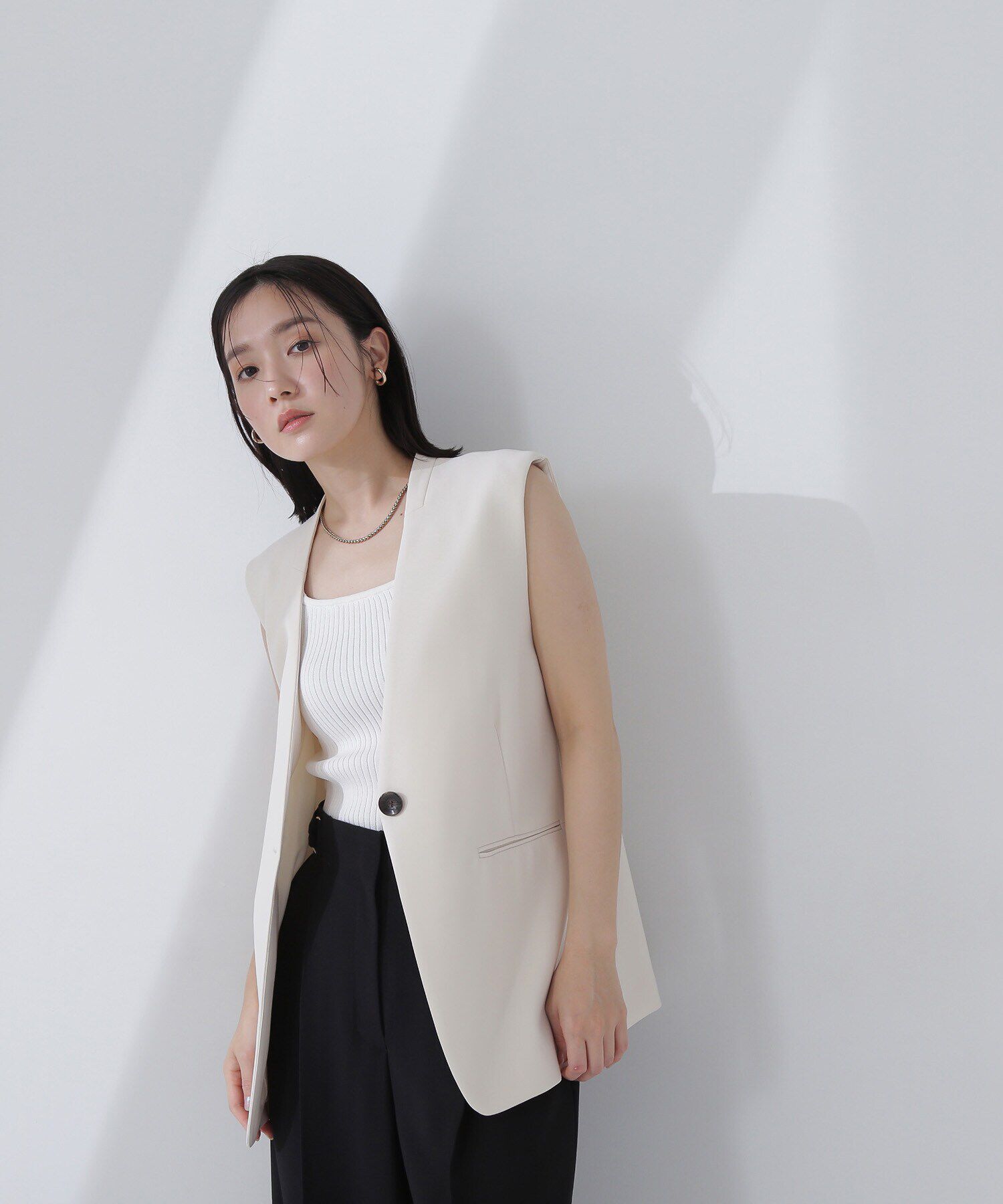  「ノーカラーミニマルジレ」|ブルゾン・スタジャン|エクリュ1