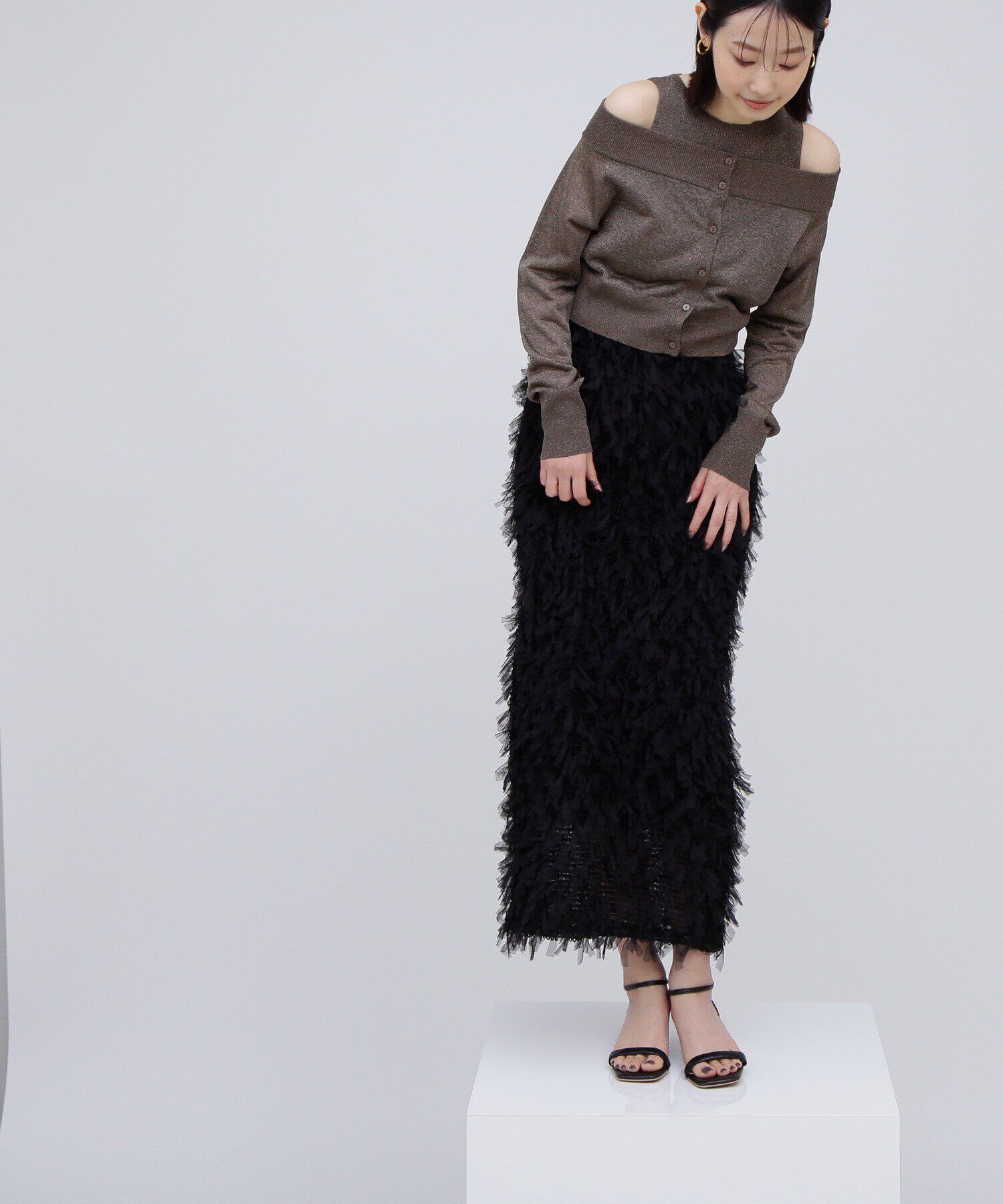  「オフショルクロップドアンサンブル」|ニット・セーター|