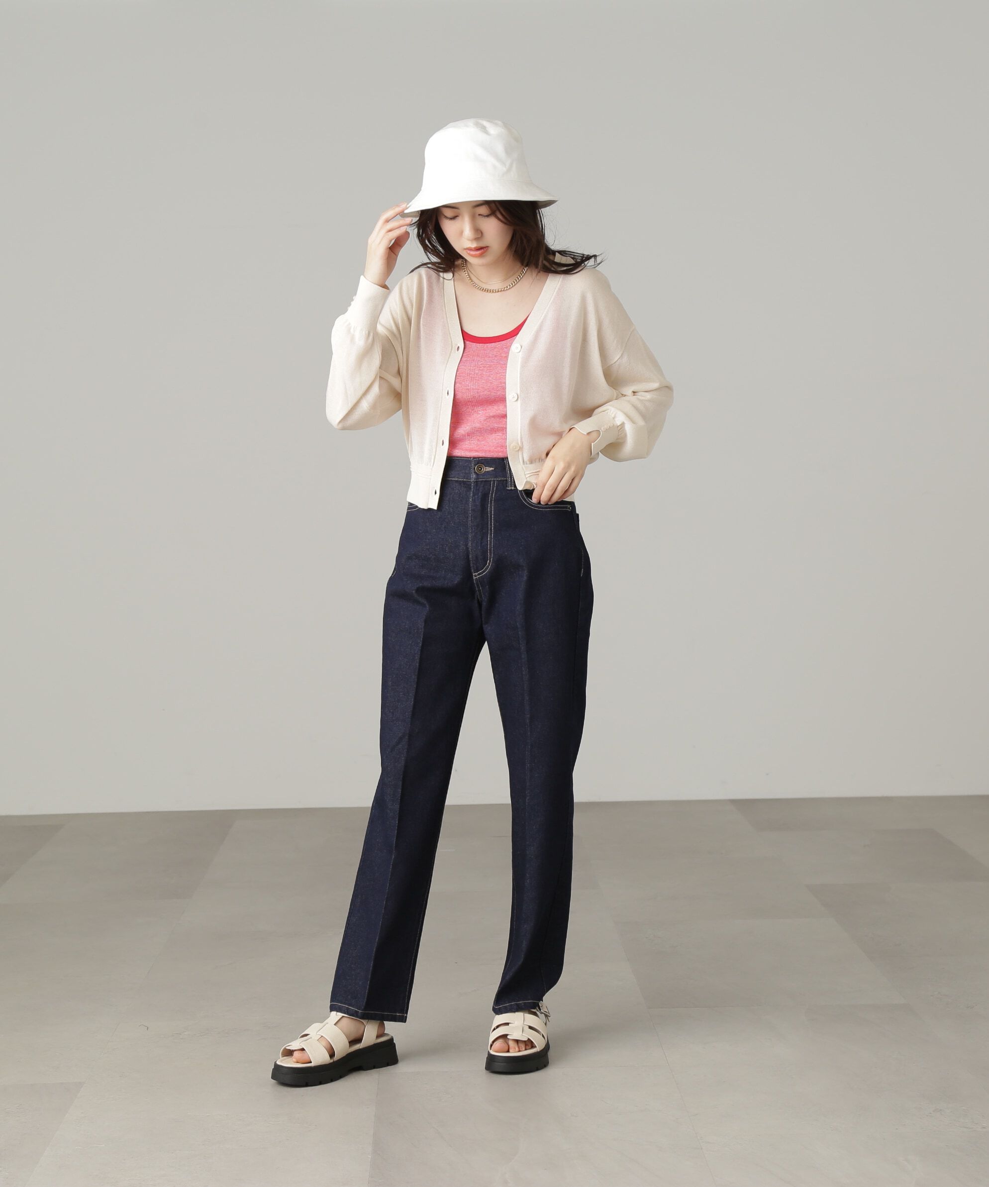  「［ピンクカラーWEB限定］シアー短丈カーディガン」|ニット・セーター|