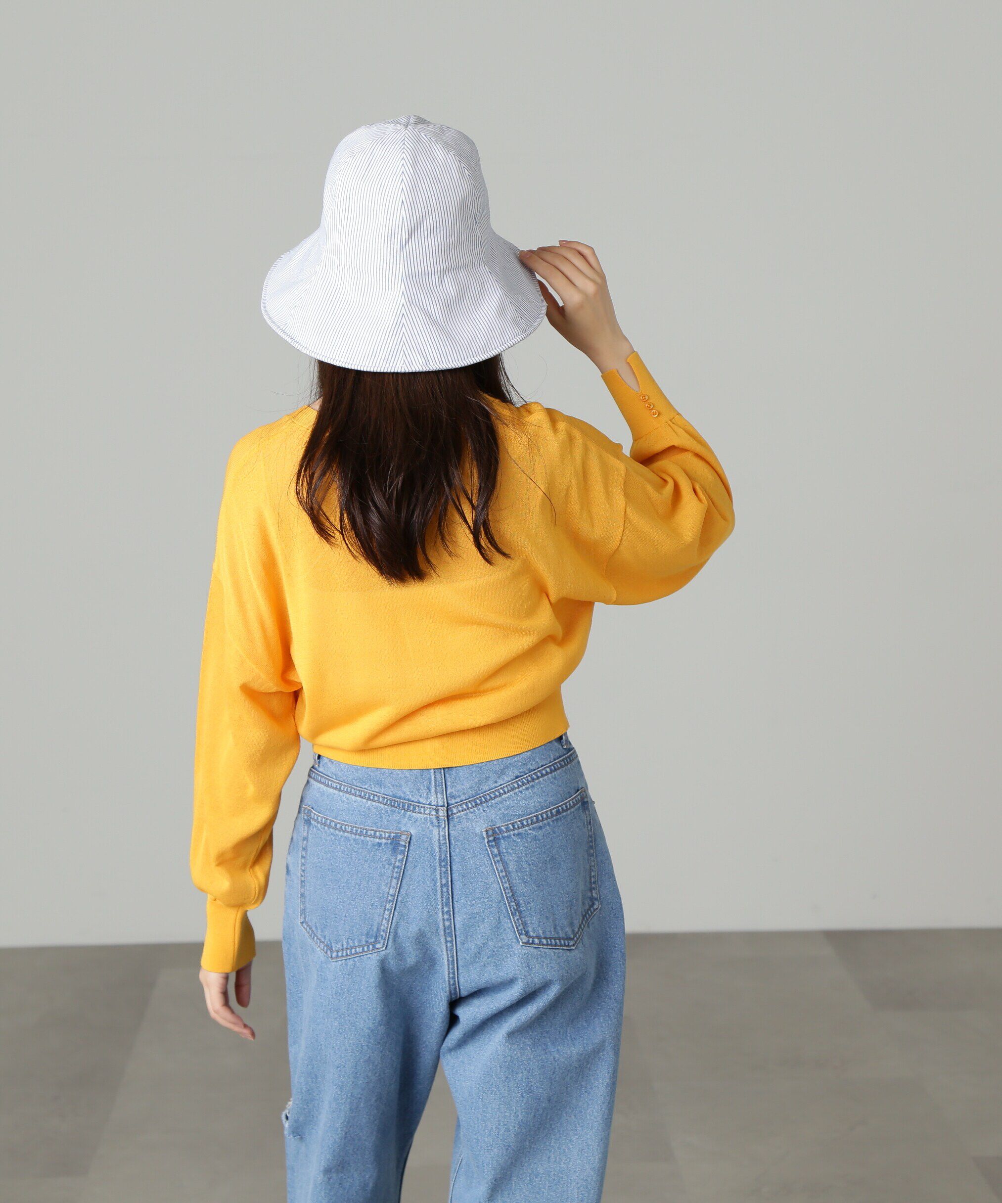  「［ピンクカラーWEB限定］シアー短丈カーディガン」|ニット・セーター|