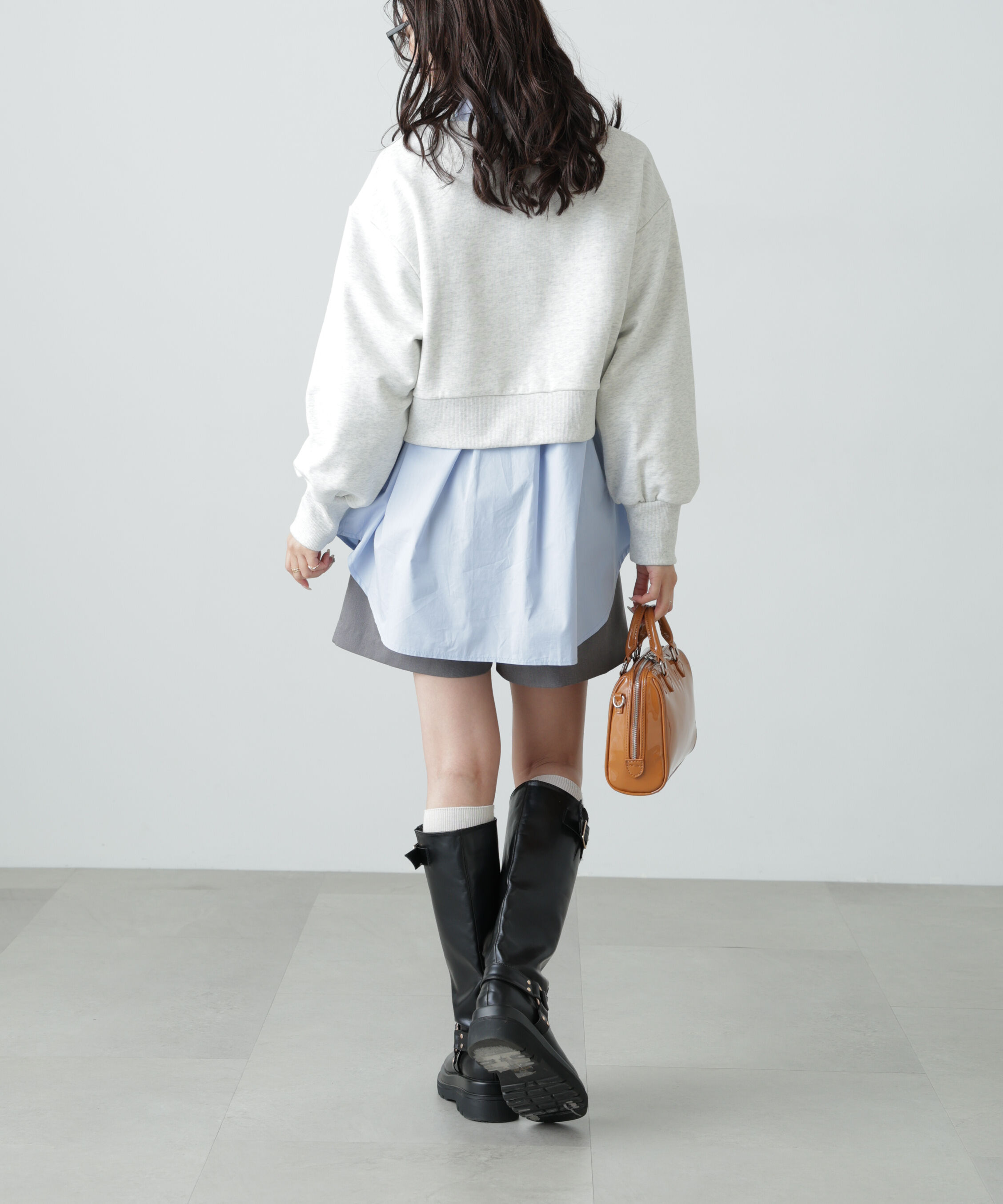  「サークルロゴ刺繍ショート丈スウェット」|Tシャツ・カットソー|