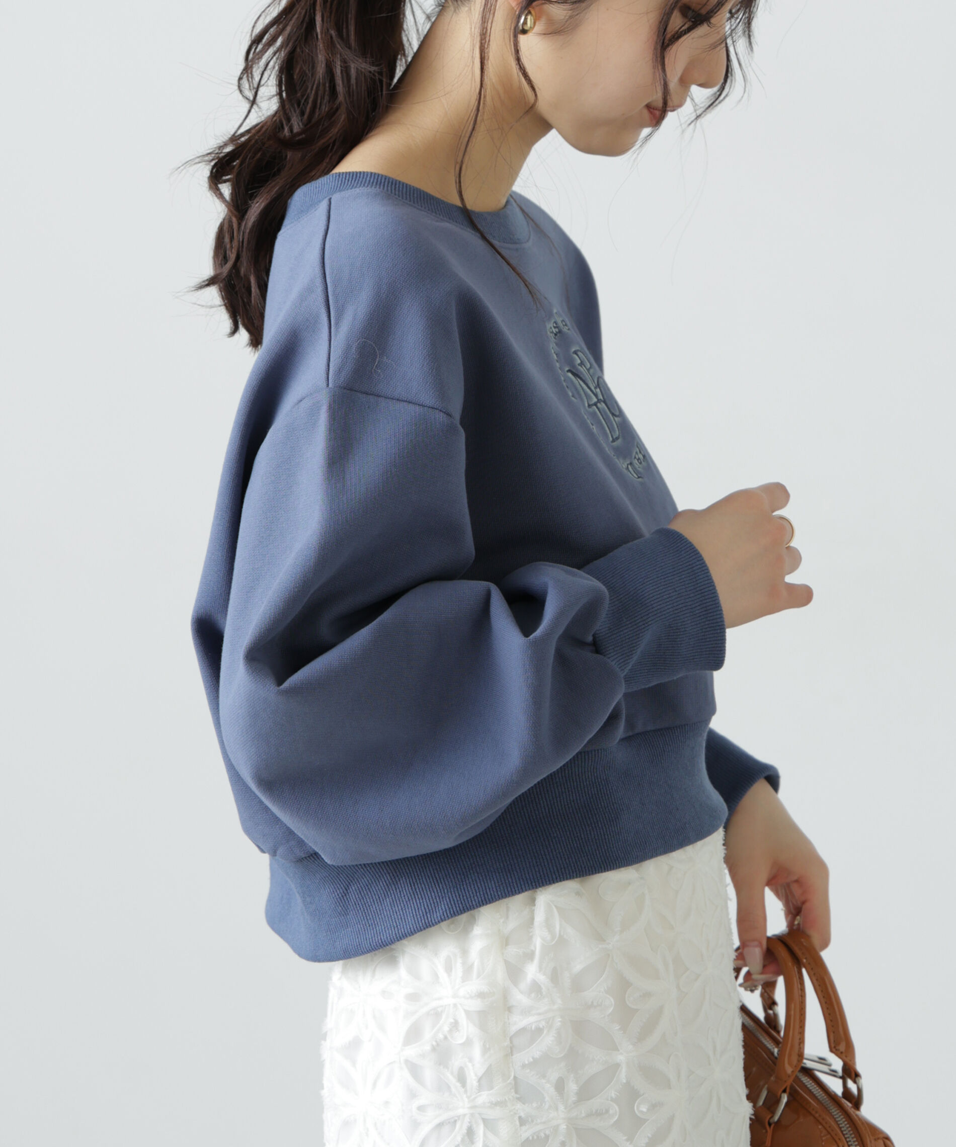  「サークルロゴ刺繍ショート丈スウェット」|Tシャツ・カットソー|