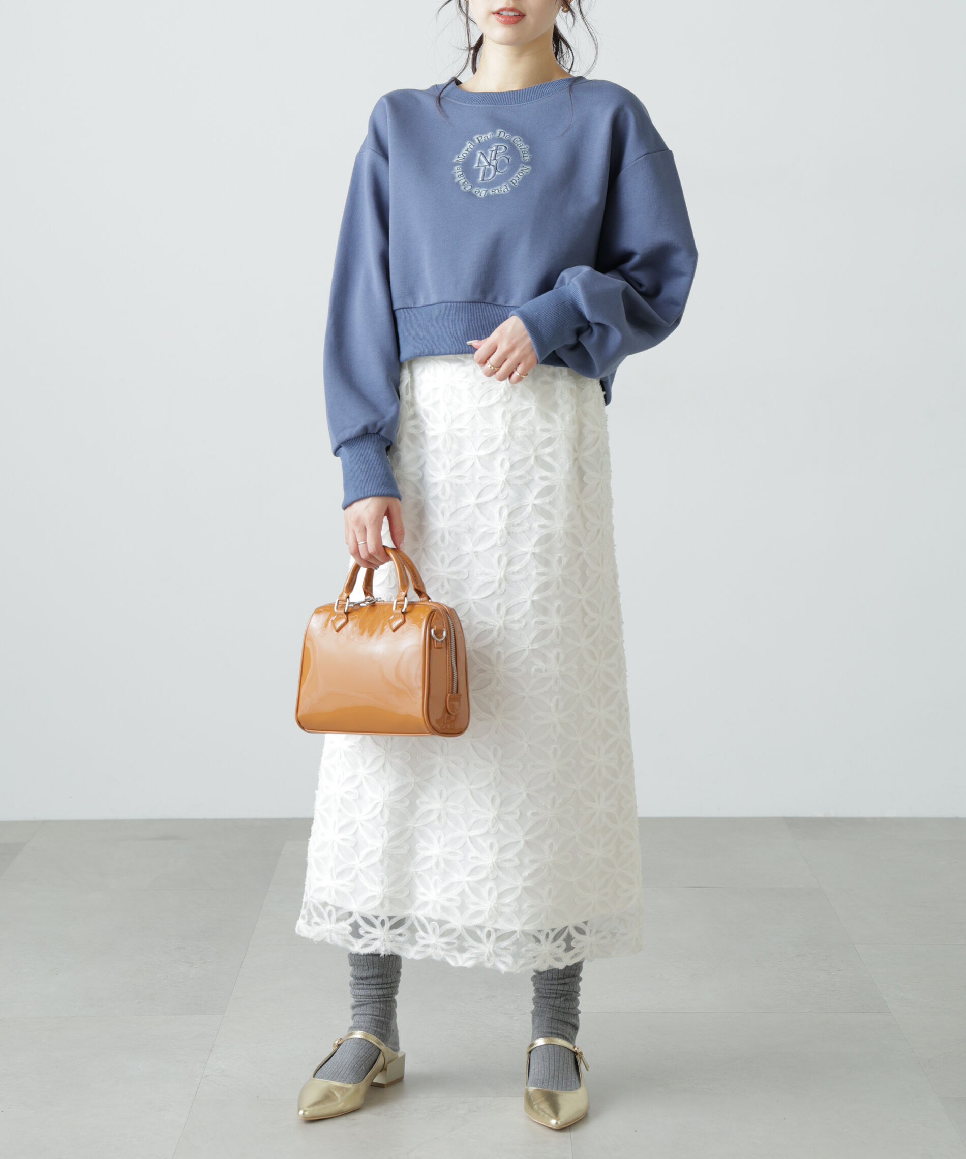  「サークルロゴ刺繍ショート丈スウェット」|Tシャツ・カットソー|