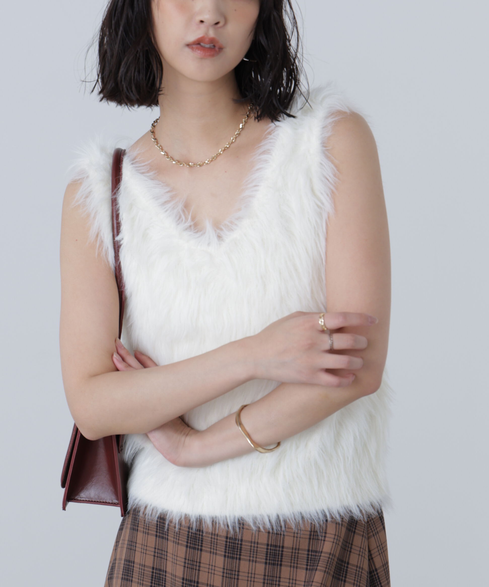  「ロングシャギーノースリニット」|ニット・セーター|