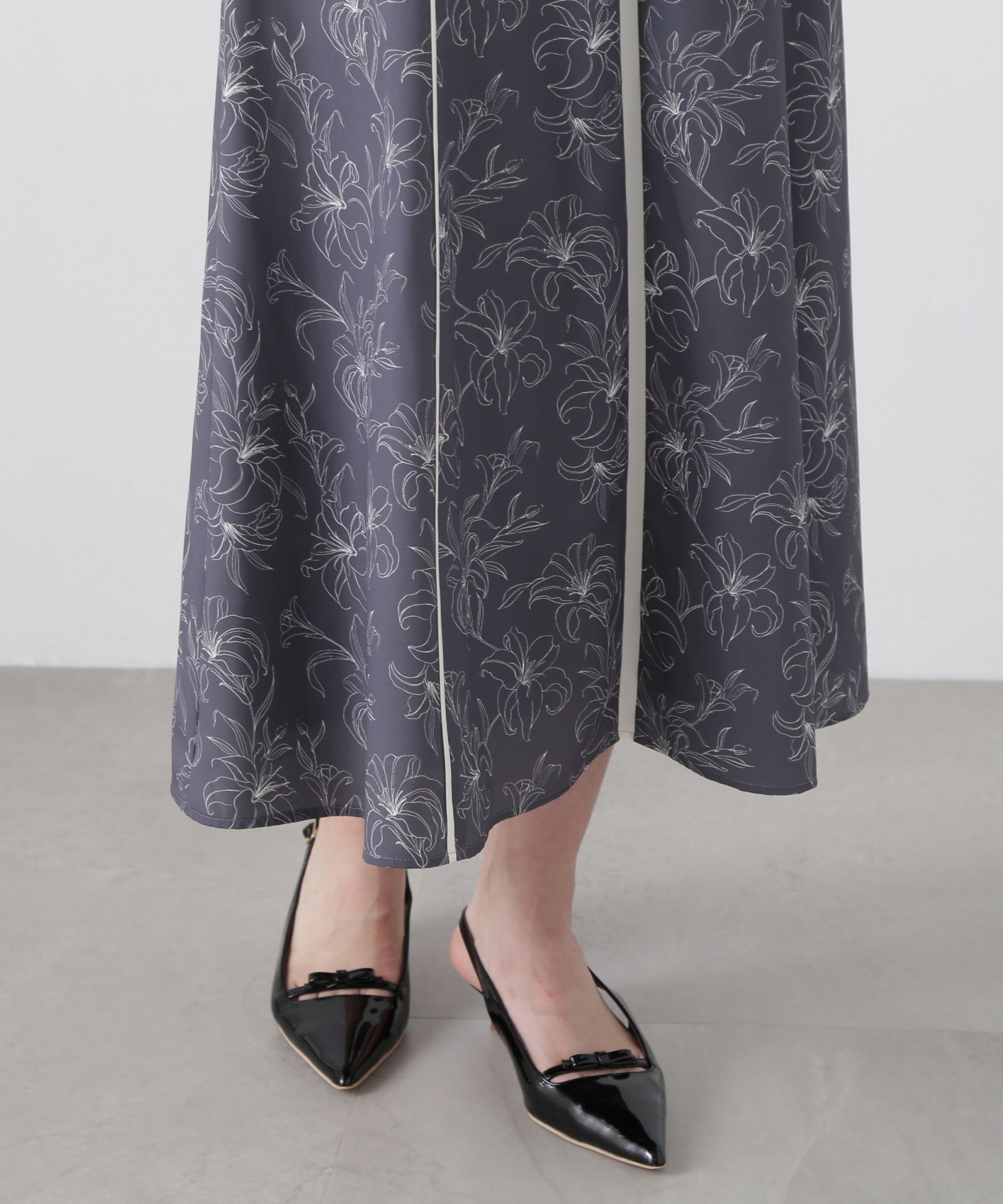 PROPORTION BODY DRESSING「配色ライン花柄ワンピース」|ワンピース|