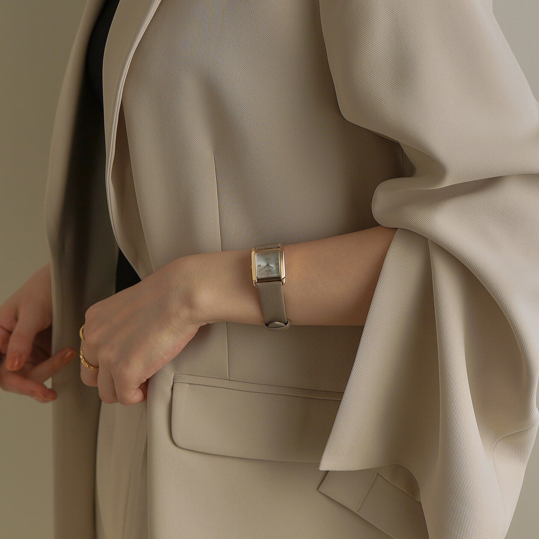 COCOSHNIK「RG シチズンL別注モデル スクエア チェンジャブルウォッチ（ホワイト）」|腕時計|