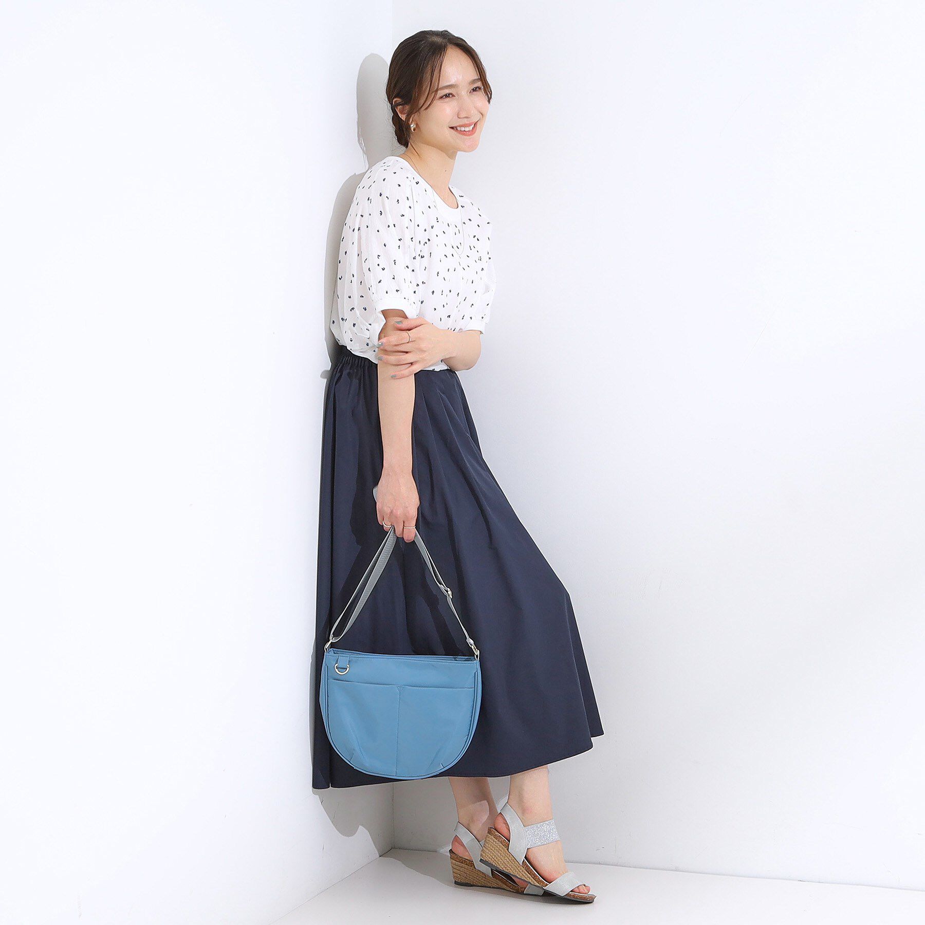 SHOO･LA･RUE「【撥水】フロントポケットハーフムーンショルダーバッグ」|ショルダー・メッセンジャー|