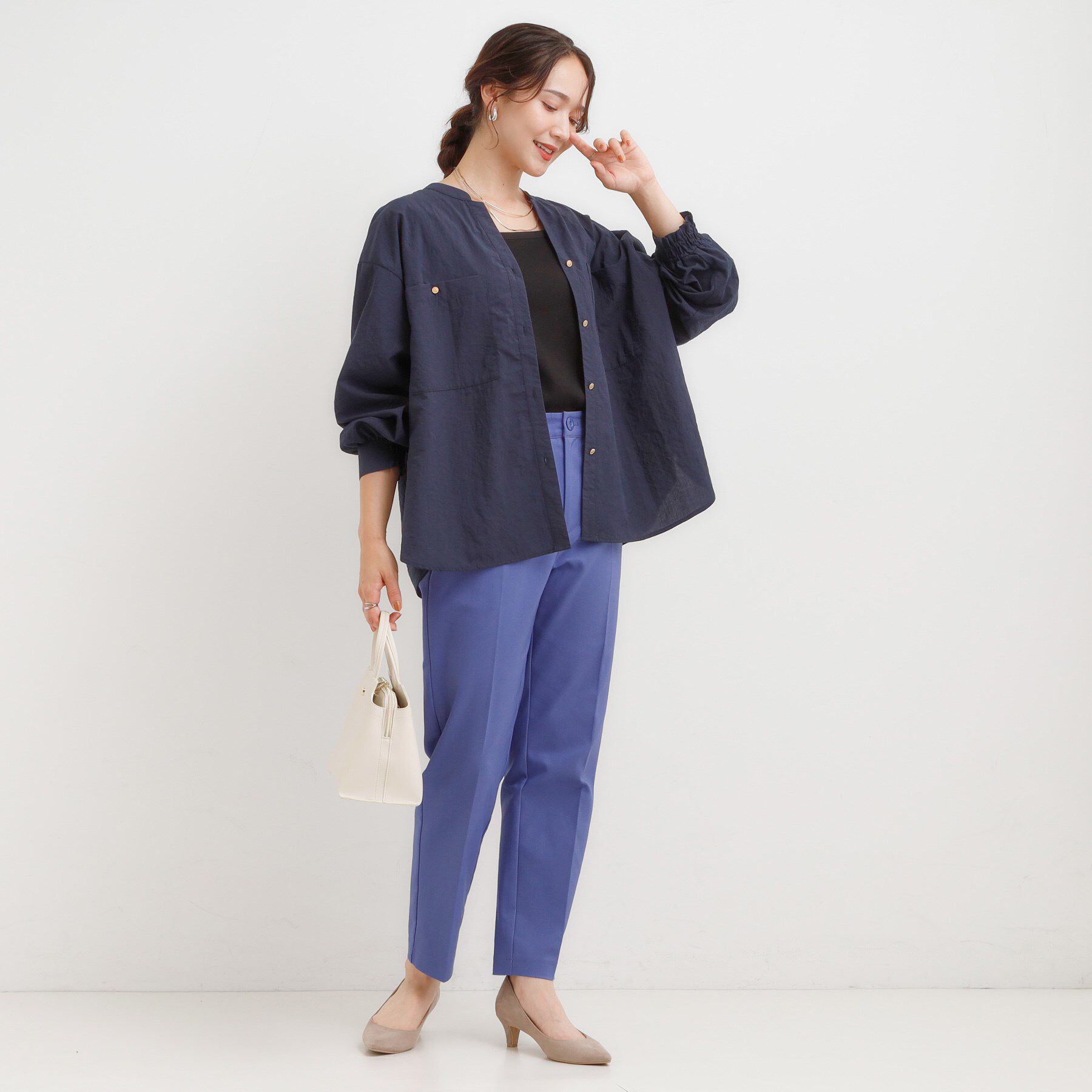 SHOO･LA･RUE「【洗える/S-LL】羽織りにもなる ビックポケットVネックシャツ」|シャツ・ブラウス|