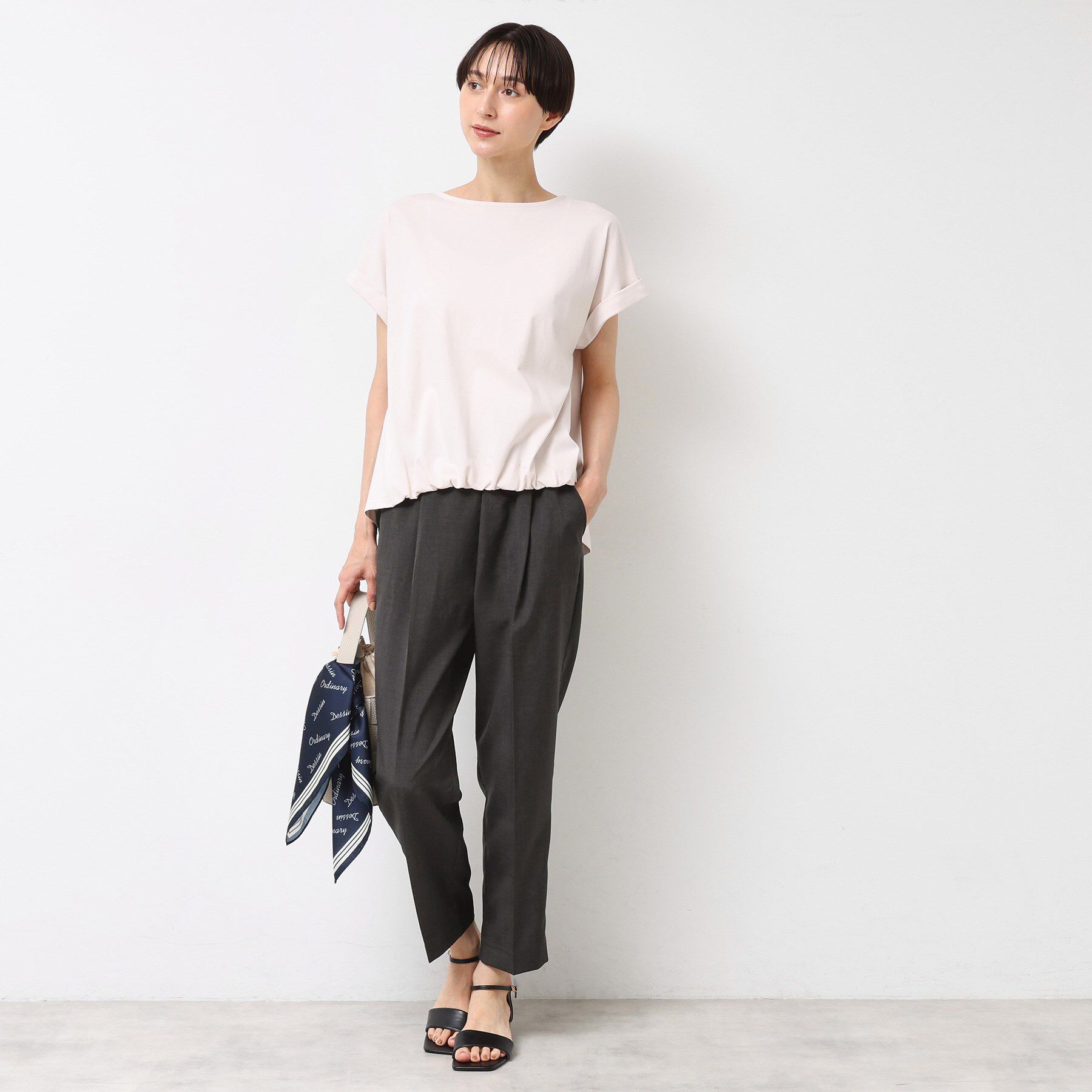 Dessin「【ウエストゴム・洗える】センターライン入りテーパードパンツ（XS～L）」|その他|