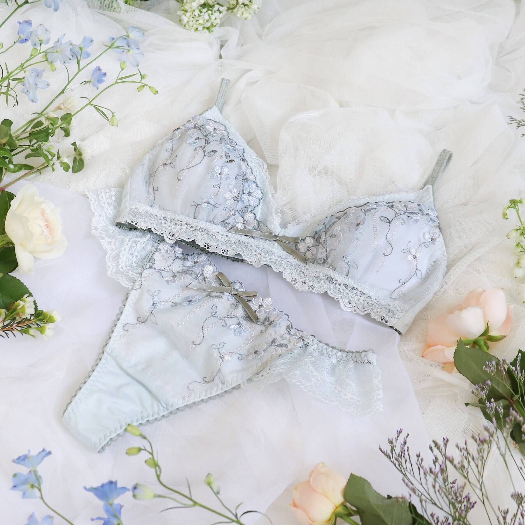 Risa Magli「メルティ Tバックショーツ」|インナー|