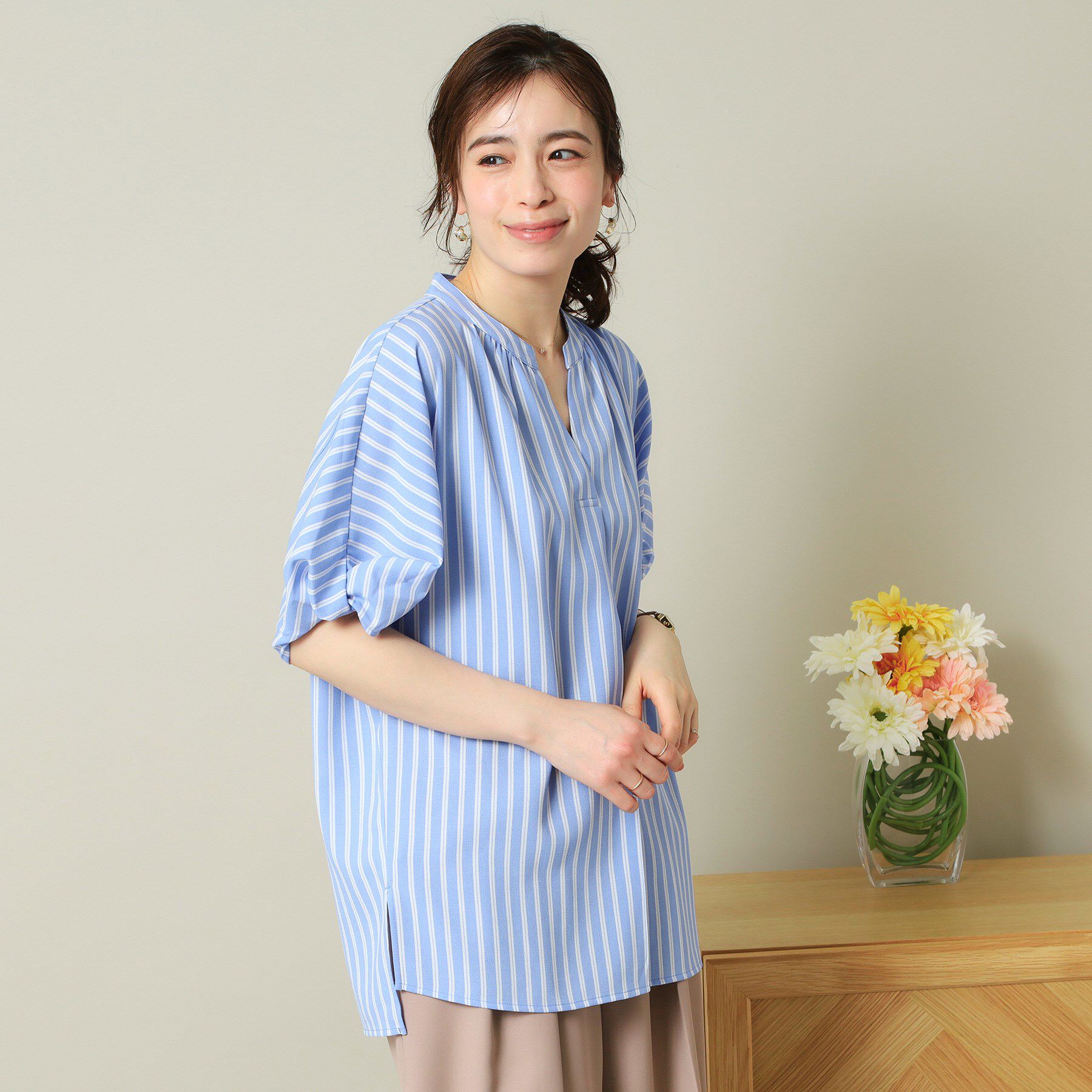 ITS&rsquo;DEMO「【UVケア/吸水速乾/洗濯機OK/冷感】麻調合繊チュニックブラウス＜ラク服シリーズ＞」|シャツ・ブラウス|