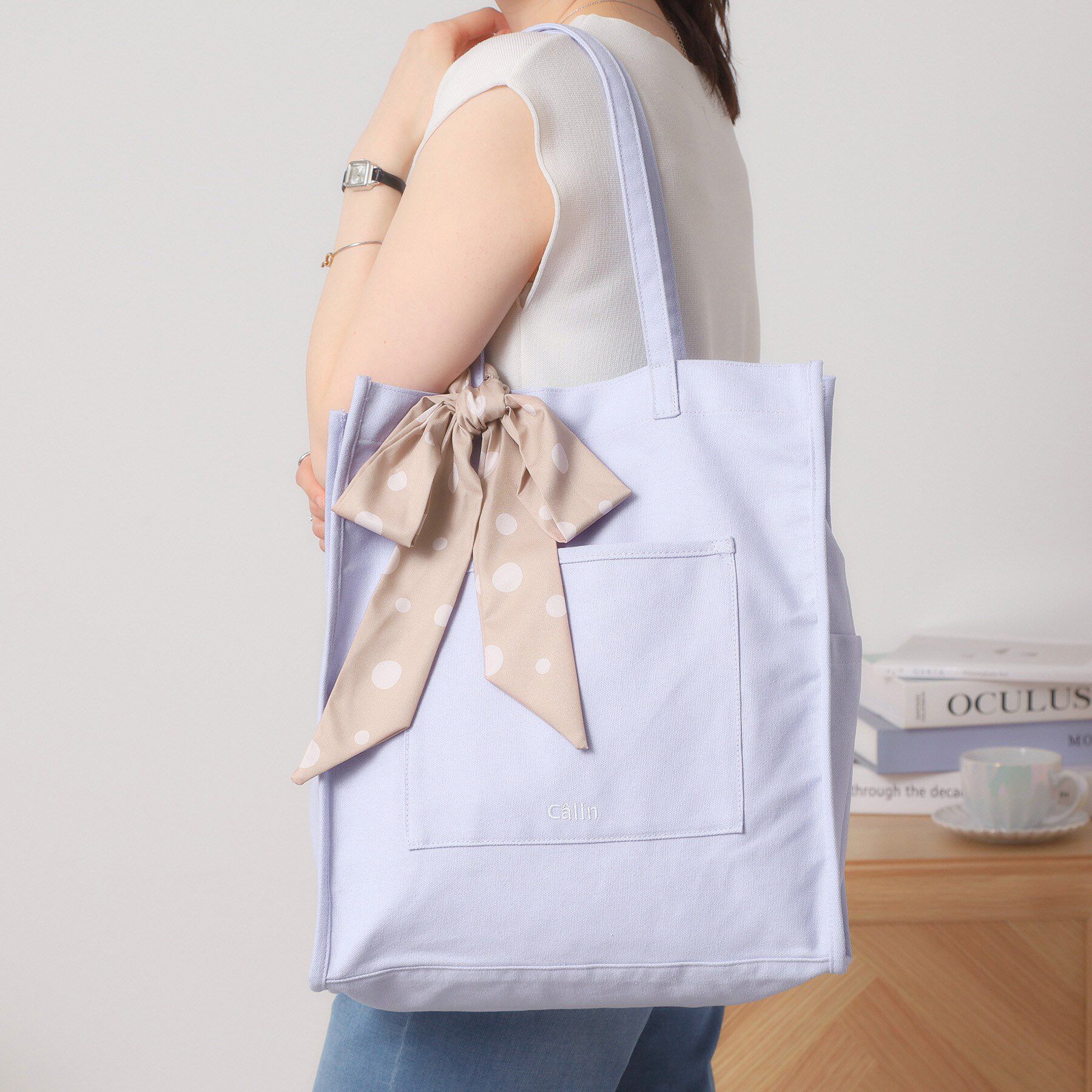 ITS&rsquo;DEMO「【A4対応／推し活】リボン付きキャンバストート」|トートバッグ|ブルー(092)