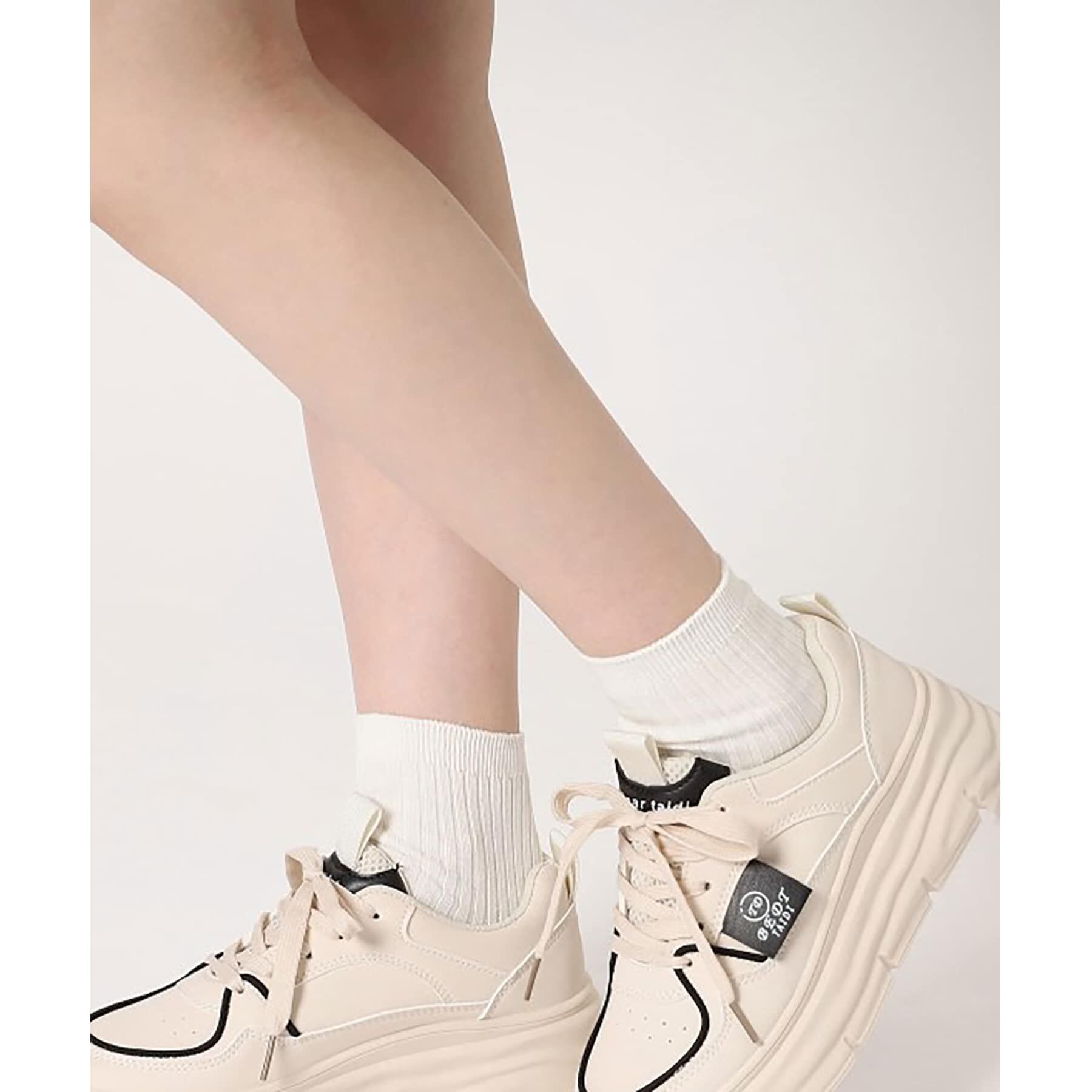 Doll Kiss「15色展開リブ無地クルーソックス　靴下」|ソックス|