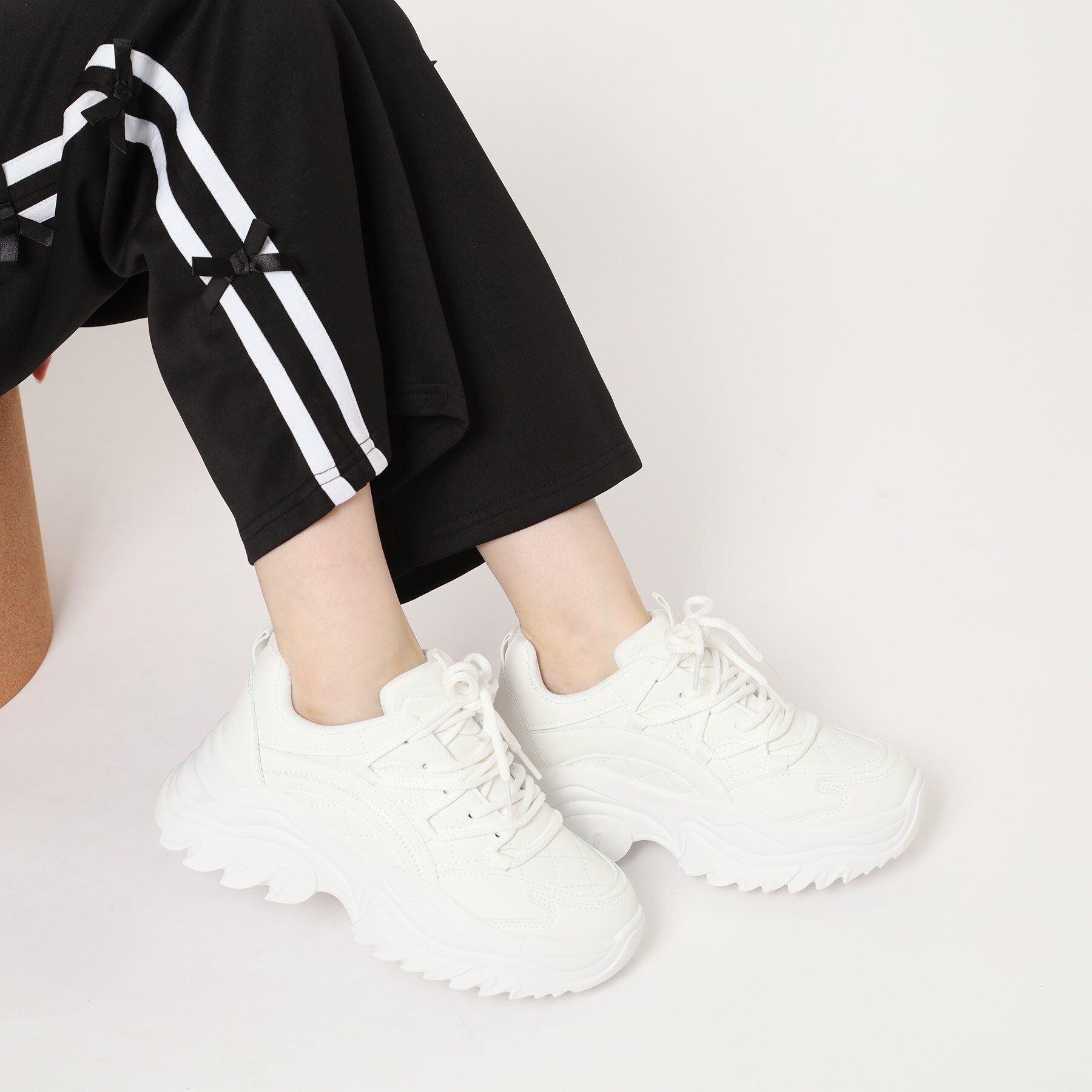 csT&P「厚底ダット韓国風スニーカー」|スニーカー|