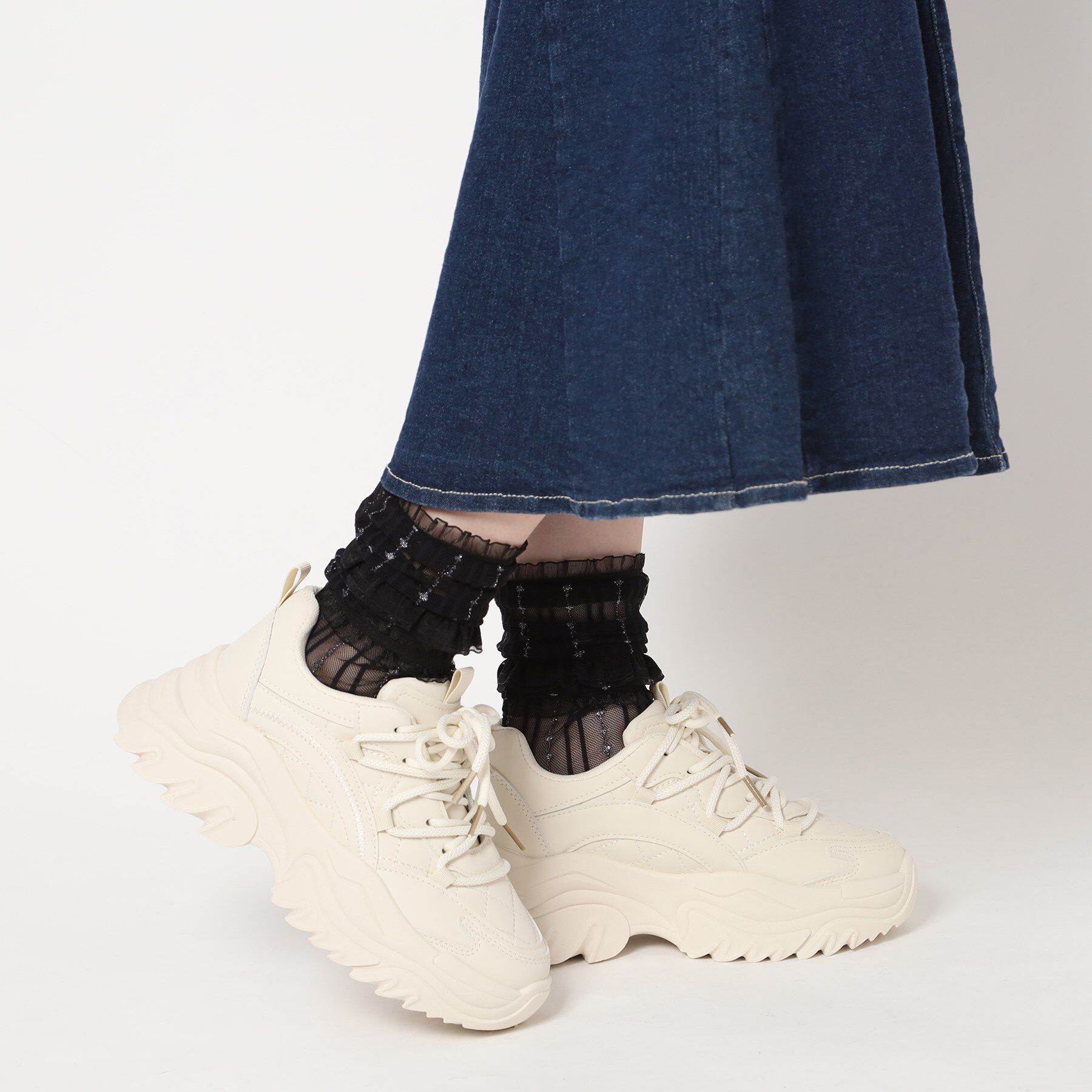 csT&P「厚底ダット韓国風スニーカー」|スニーカー|