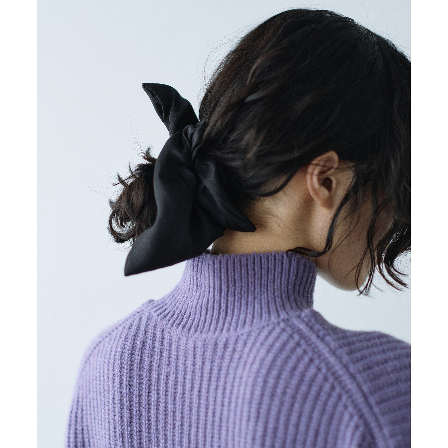 CODE A「heyep｜Silk Square Medium Scrunchie」|その他|ブラック(019)