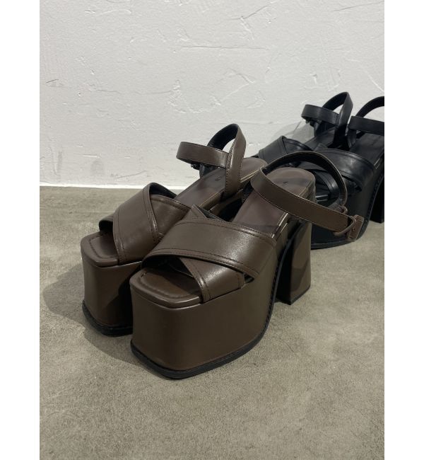 EMODA「クロスバルキーフォームサンダル」|サンダル|ブラウン