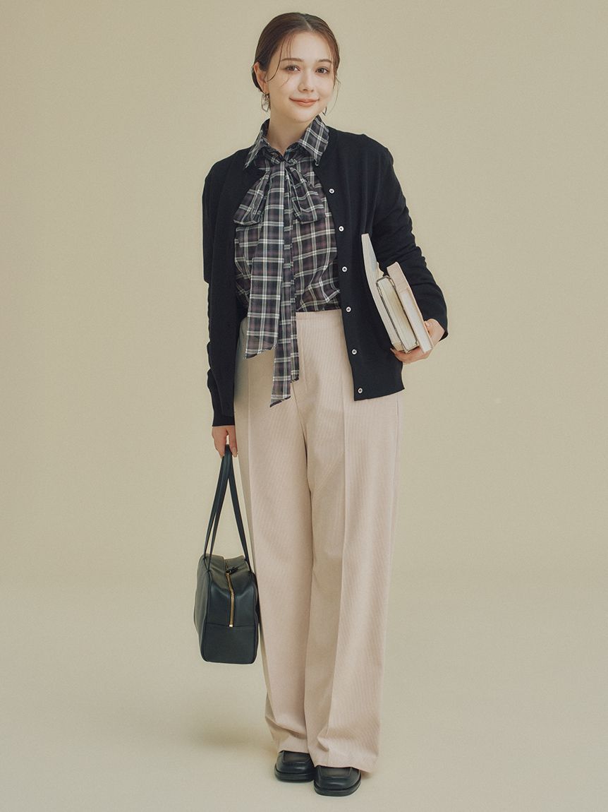 Mila Owen「コーデュロイセンタープレスワイドイージーパンツ」|チノ|