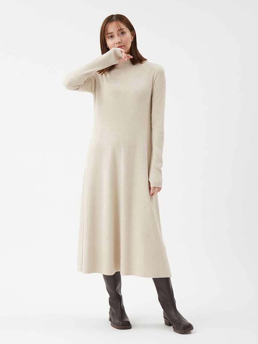 Mila Owen「タートルネックリブニットフレアワンピース」|ワンピース|IVR
