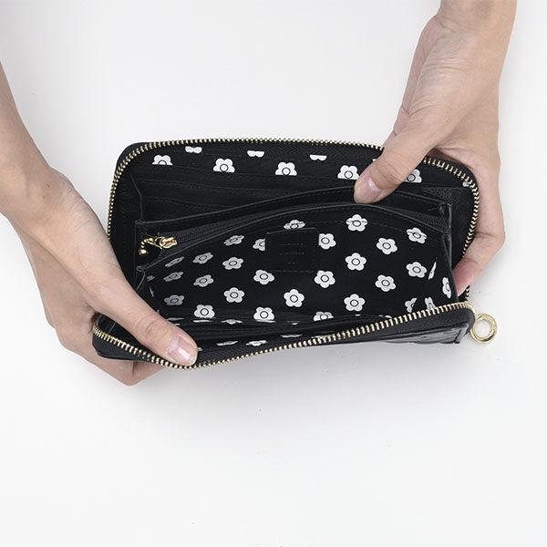 MARY QUANT「キルトフォームデイジー パース」|財布|